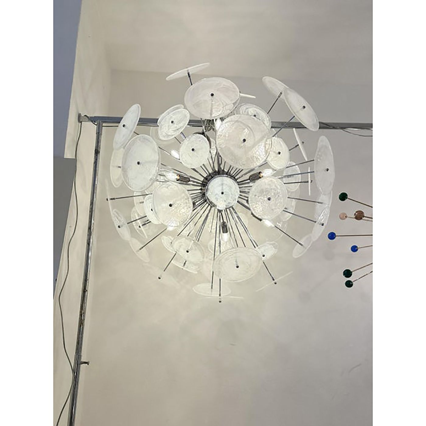 Contemporary Chromed Sputnik Chandelier With Venied White "Alabastro" Murano Glass Discs By Simoeng photo furniture
