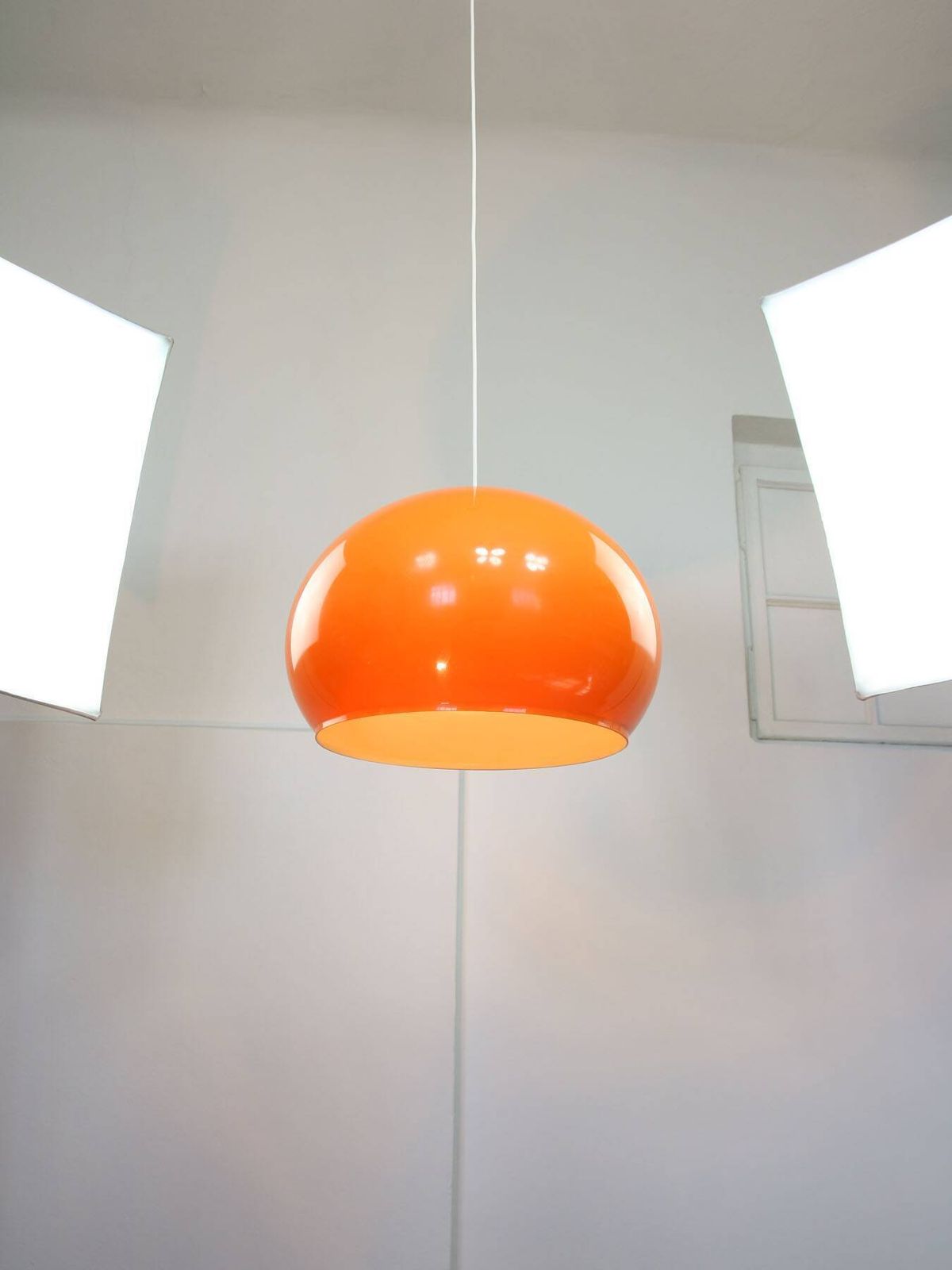 photo furniture Giant Orange Space Age Pendant Light By Guzzini, 1970s