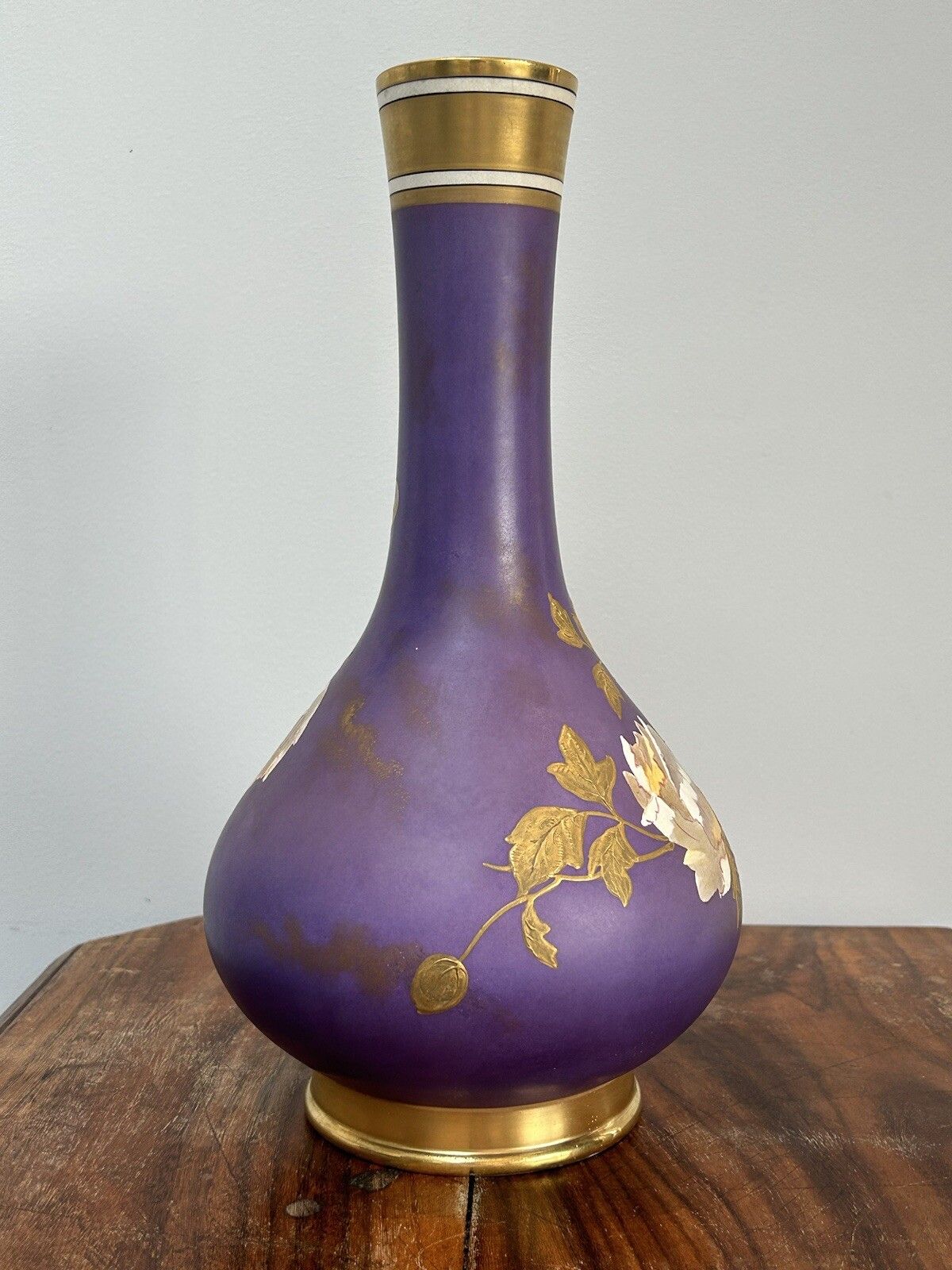 1890's Victorian Aesthetic Movement Vase By Wedgwood photo 599.0