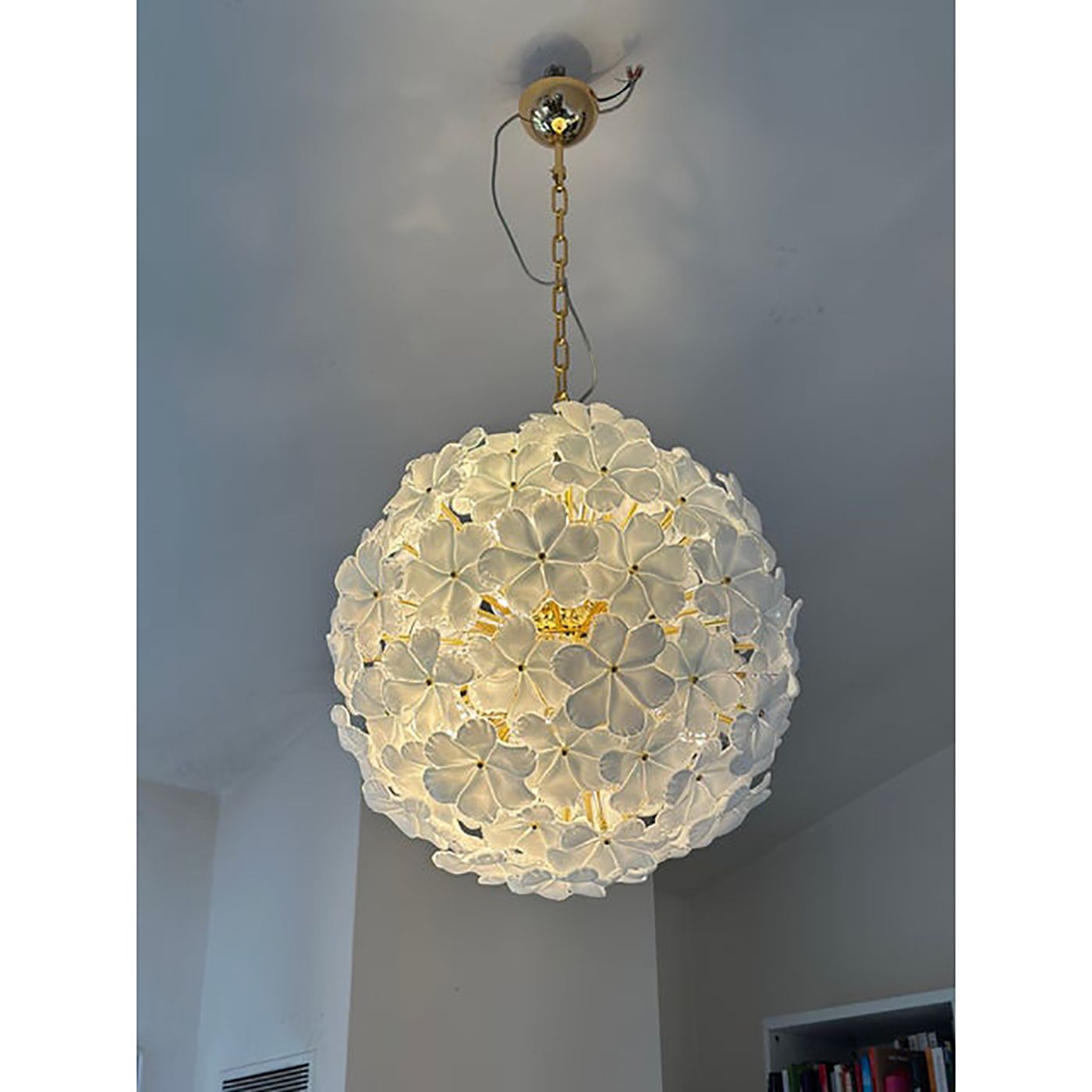Italian White Flowers Murano Style Glass Sputnik Chandelier