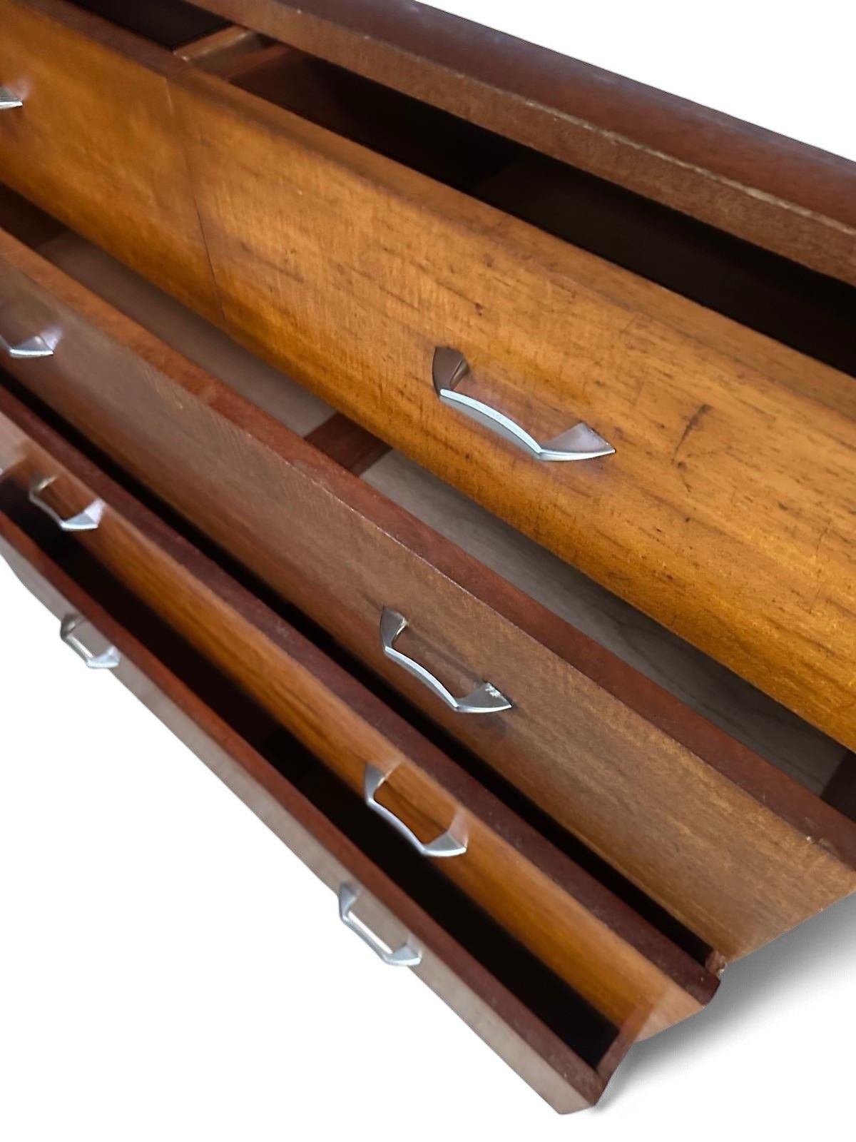photo furniture Mod Chest Of Drawers Walnut And Formica Mid Century Retro C1950s