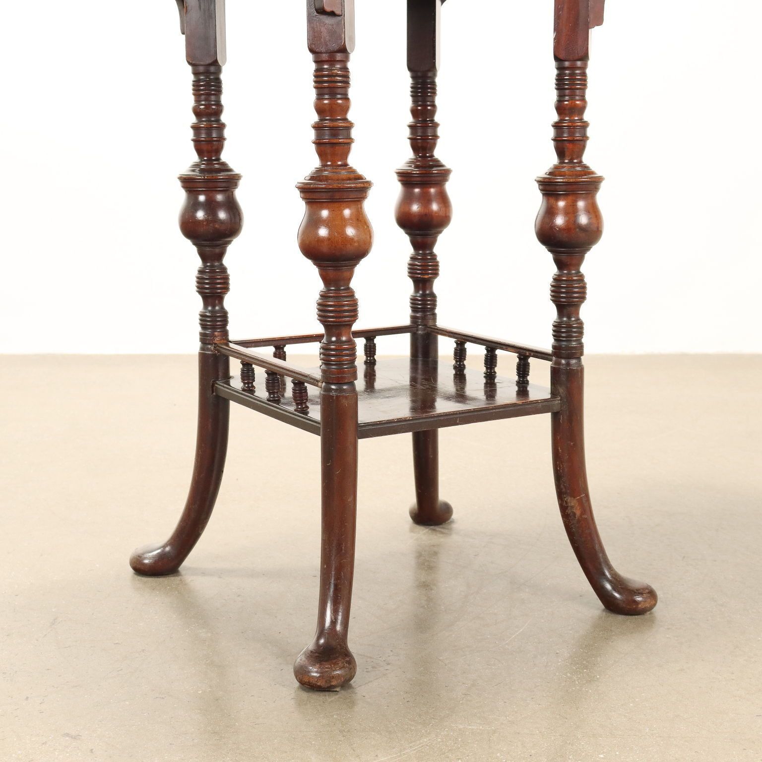 photo for sale Coffee Table Victorian Mahogany England XIX Century