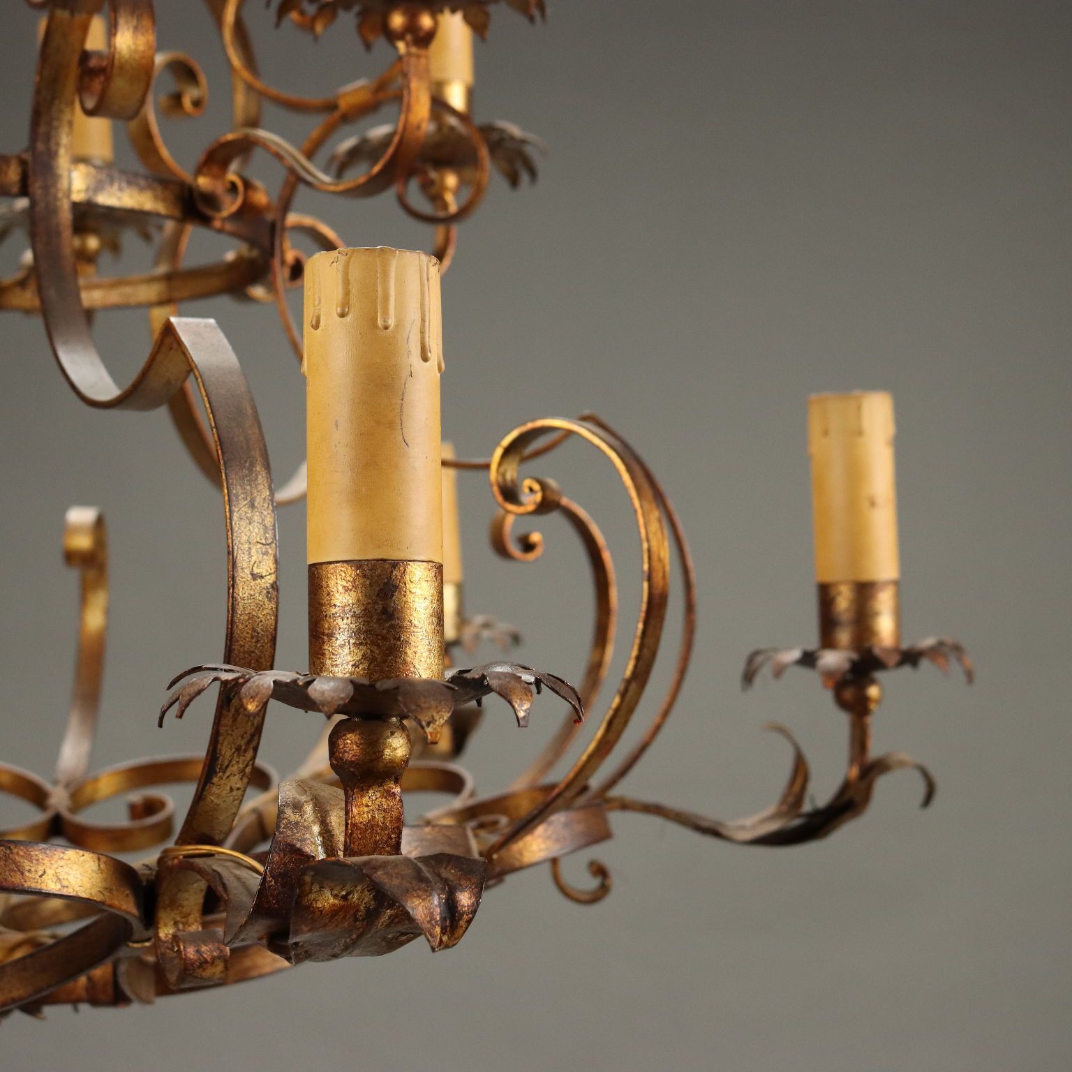 Antique Chandelier Gilded Iron Metal 12 Lights Italy XX Century photo 950.0