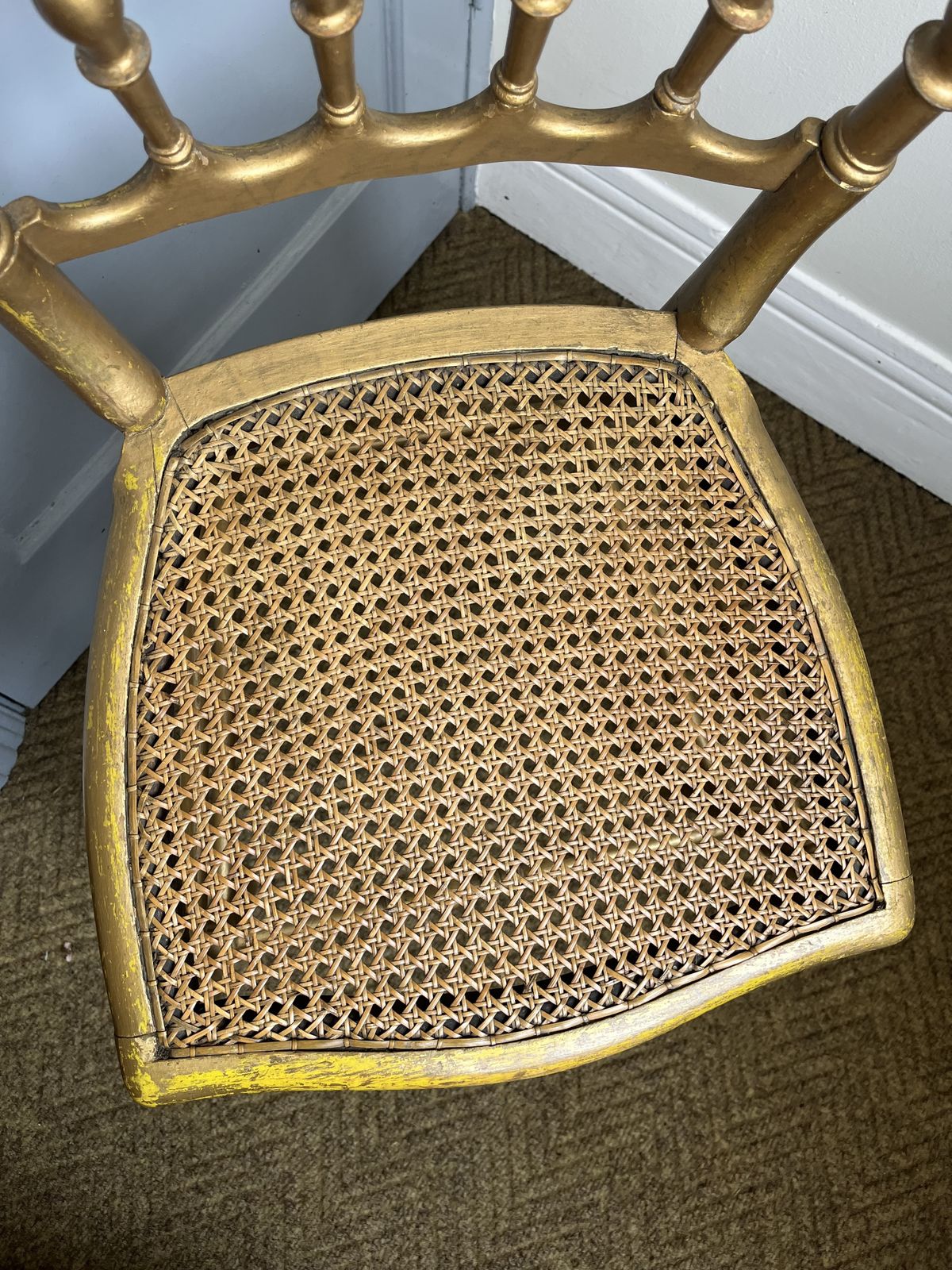 photo furniture Set Of 2 Antique Napoleon III Style Giltwood Chair With Caned Seat