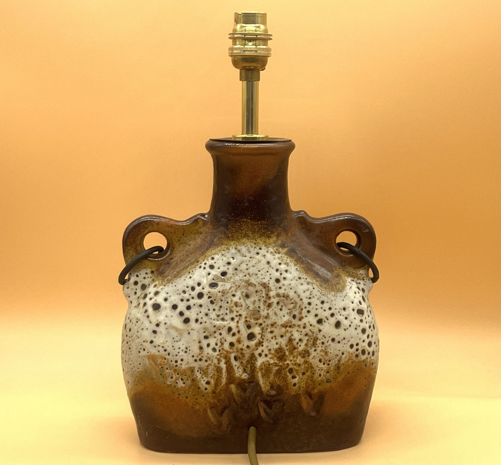 Lighting Mid Century Modern Carstens Tonnieshof Germany Keramik Luxus Serie Brutalist Fat Lava Table Lamp. 7934 22. photo
