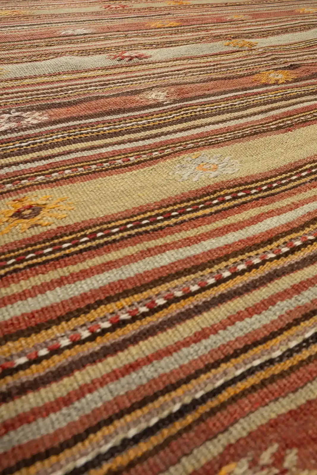Cal Vintage Kilim 220x140cm, 1960s photo 1233.0