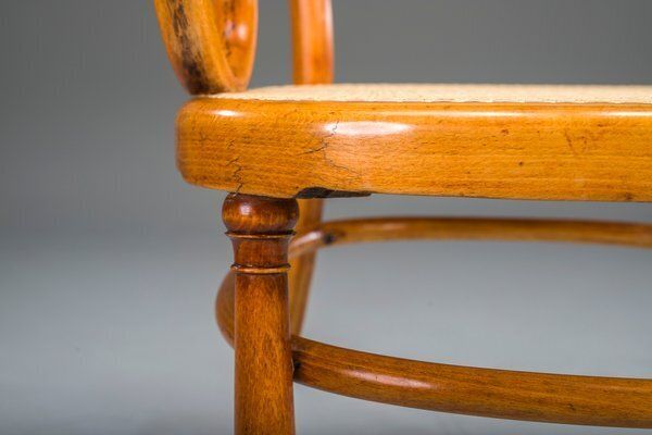 photo furniture Antique Vienna Chair From Thonet, 1860s