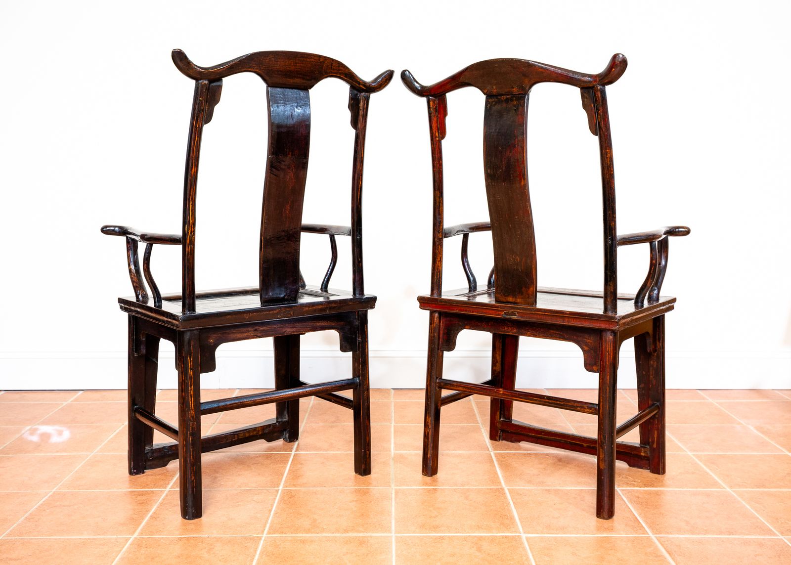 photo vintage Antique Chinese Armchairs Pair Official Hat Yoke Back Lacquered Red 19th Century Carved Swastika Motifs Ming Qing Orienta.L Hall Chairs Country House