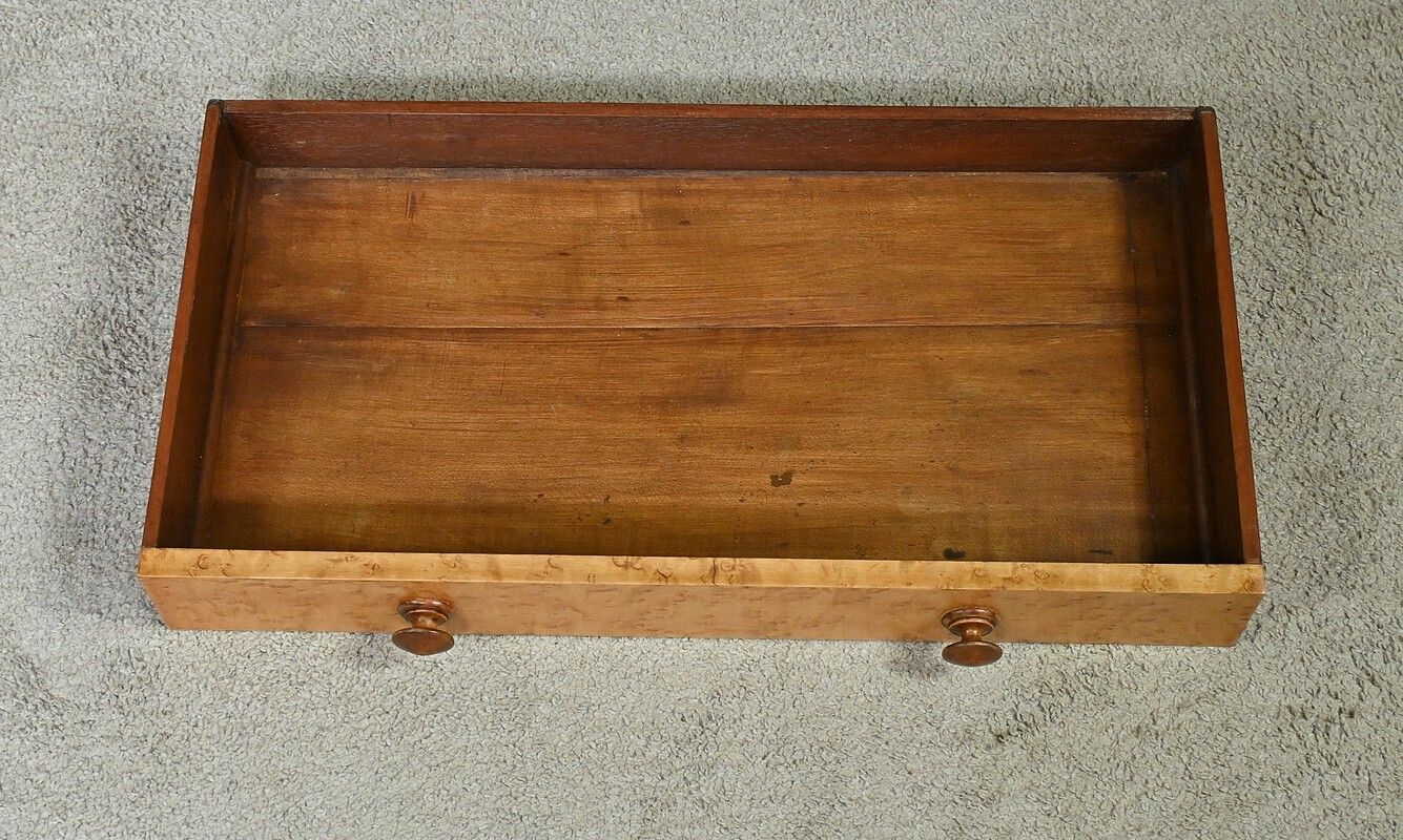 photo vintage Sideboard In Speckled Maple Burl – Late 19th Century