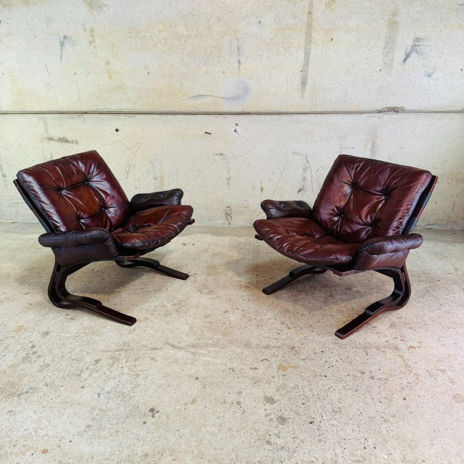 Pair Of Original 1970s Danish ‘Skyline’ Brown Leather Armchairs By Hove Møbler photo for sale