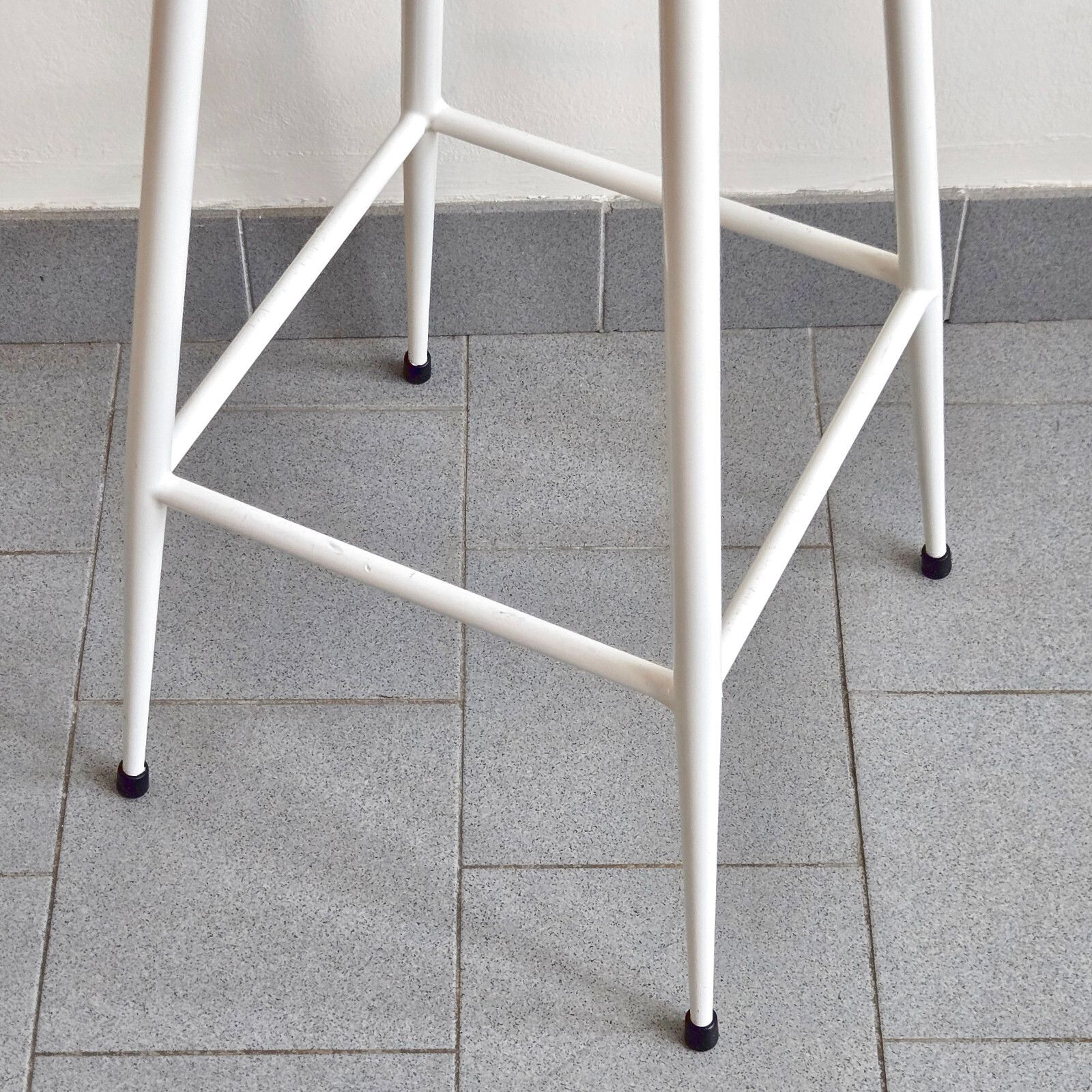 Vintage 1950s Black Skai & White Lacquer Metal Bar Stool 50s Rockabilly photo buy
