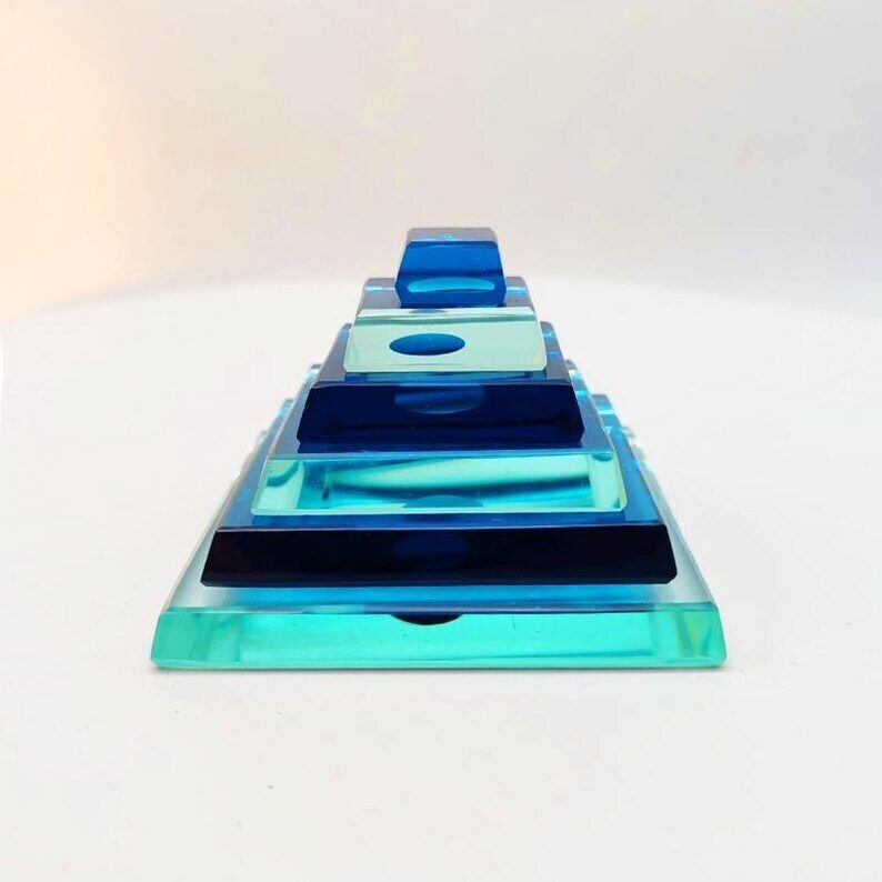 1970s Small Pyramid Crystal Paperweight By Fontana Arte. Made In Italy photo furniture