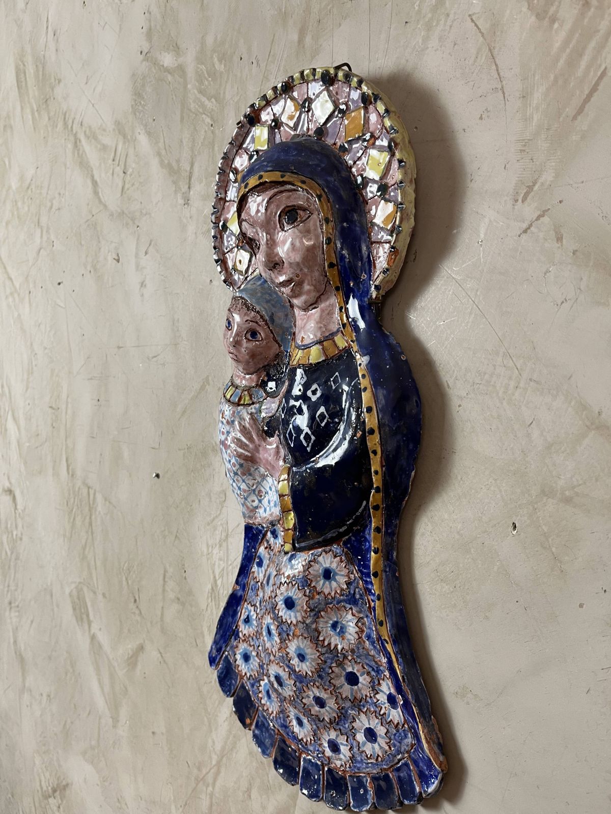 Decorative Ceramic Statue photo 153.0