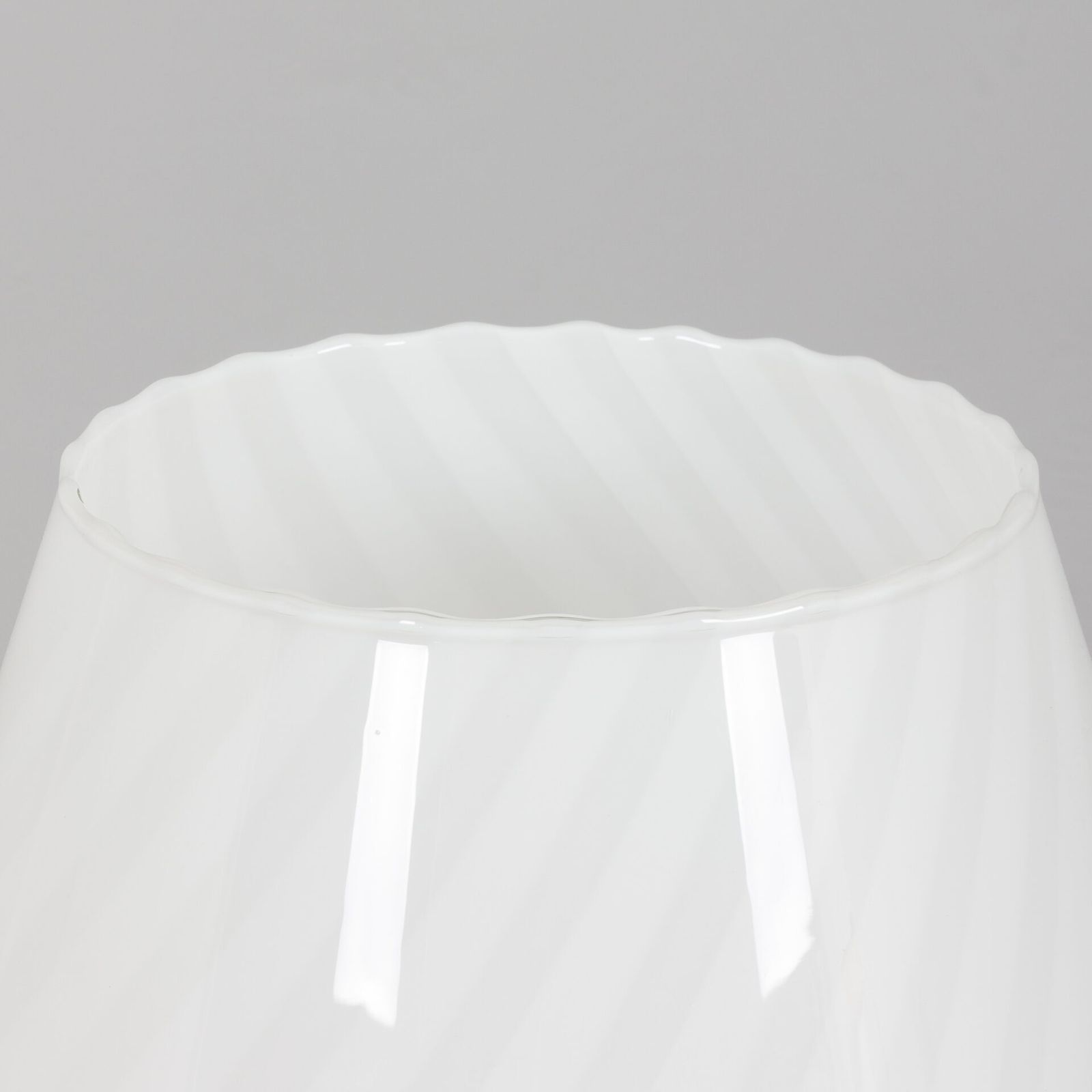 photo for sale Big Mushroom Venini Table Lamp, Murano Swirl Glass, Italy 1960s