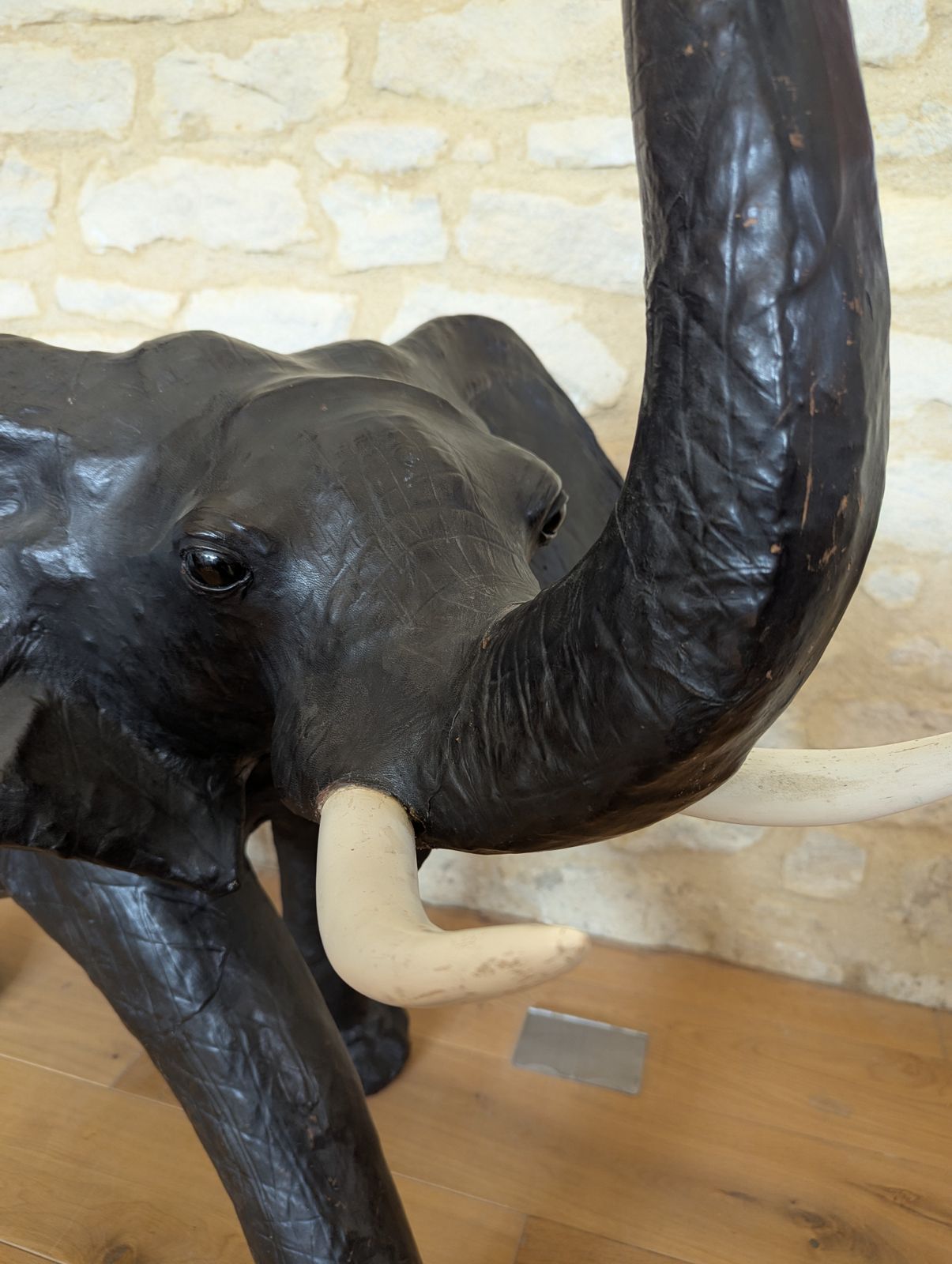 Large Mid Century Leather Elephant   Liberty Of London/Omersa   135x103cm photo furniture