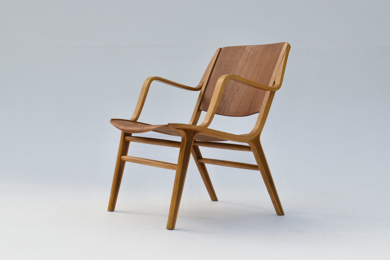 Peter Hvidt Ax Chair For Fritz Hansen photo 1250.0