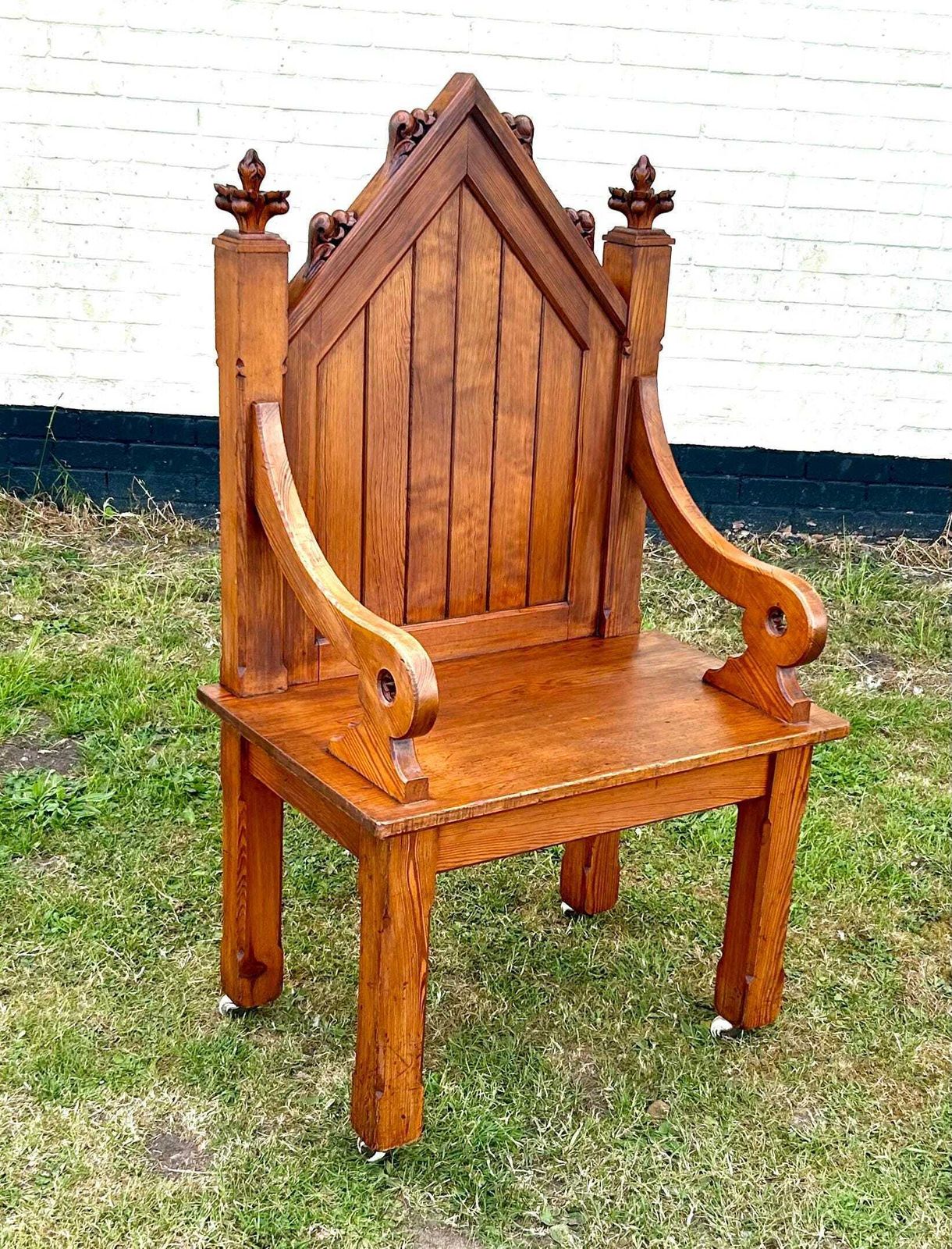 Large Pitch Pine Gothic Antique Chapel Church Chairs Vintage Altar Industrial Retro Kitchen Dining Old Wooden Wedding Armchair photo furniture