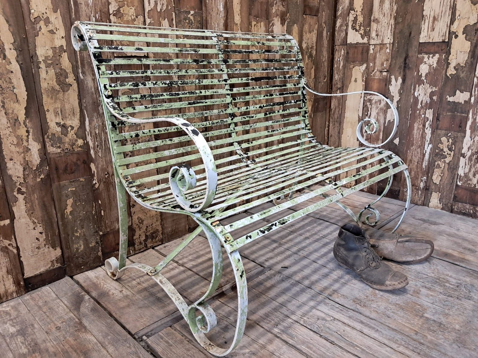 Two Seat Strap Bench photo 795.0