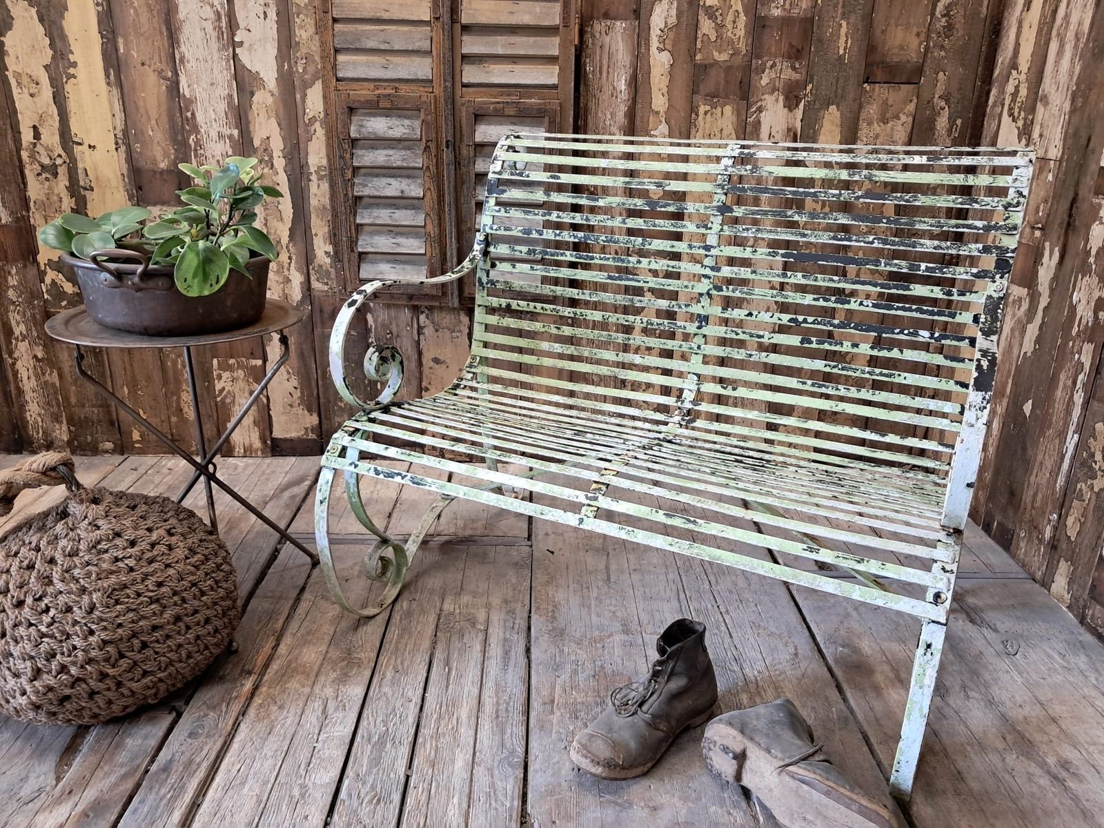 photo furniture Two Seat Strap Bench