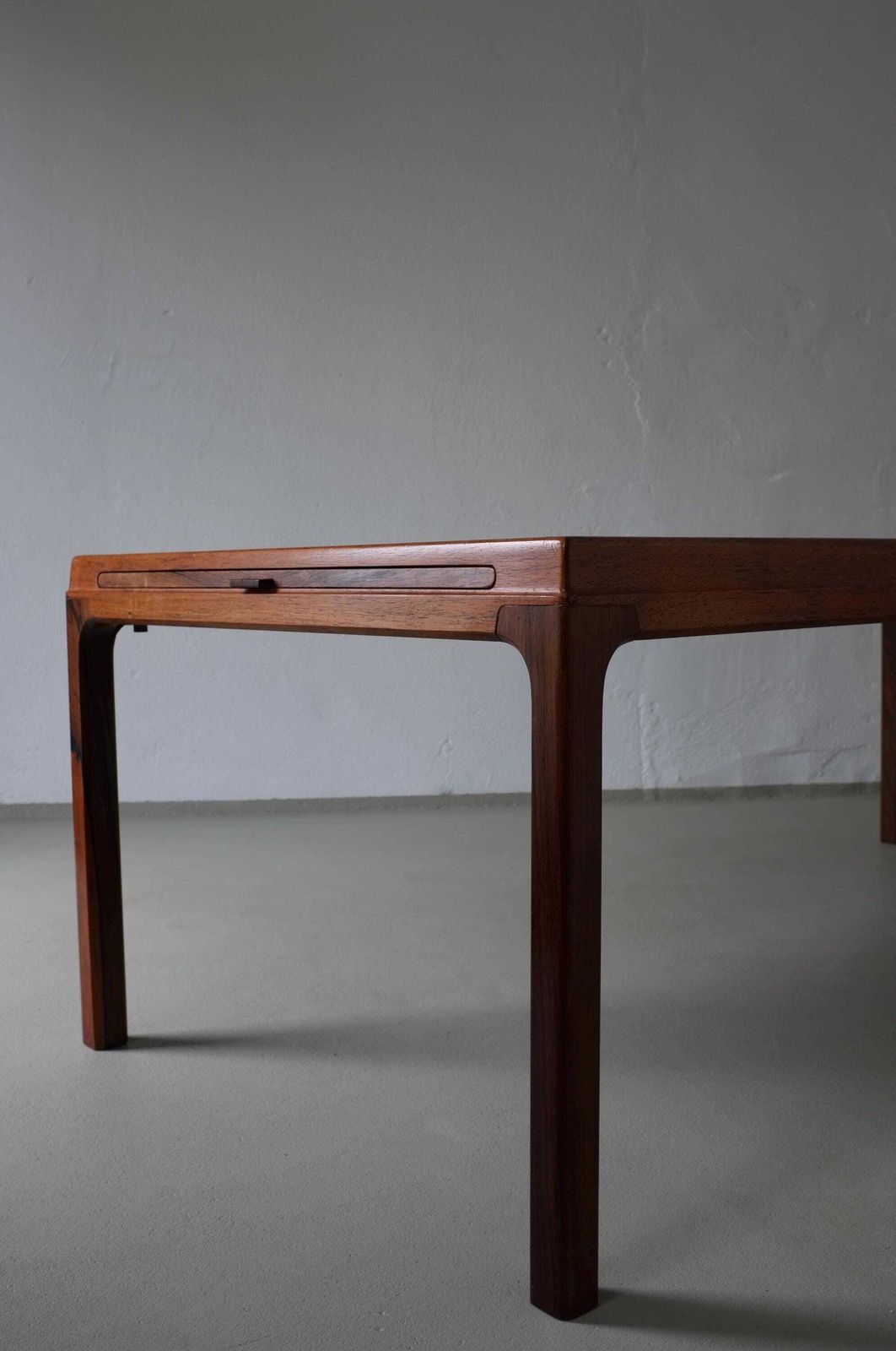 Johannes Andersen Rosewood Coffee Table | Denmark | 1960s photo vinterior