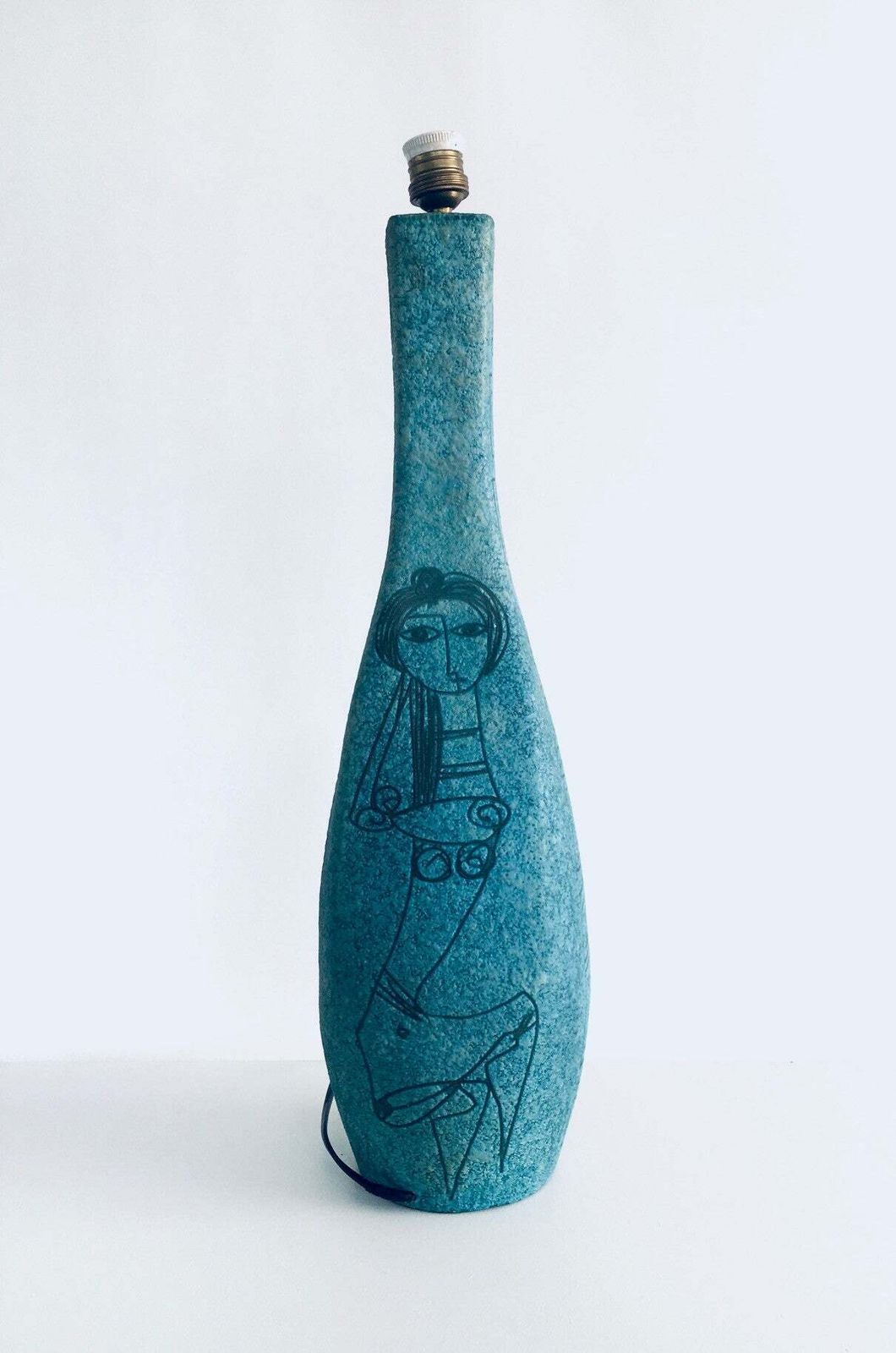Very Rare Art Ceramics Sgraffito Table Lamp By Alvino Bagni For Raymor, Italy 1960's photo 2500.0
