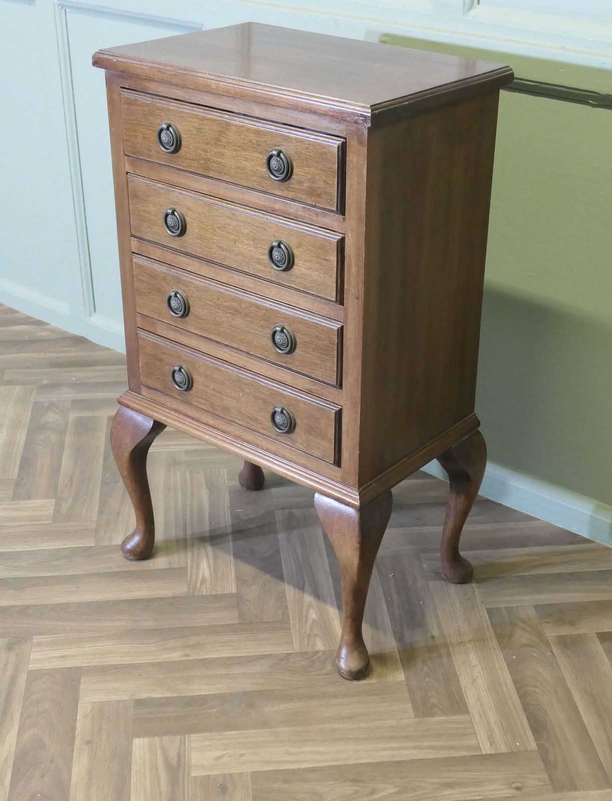 4 Drawer Walnut Chest Of Drawers photo vinterior