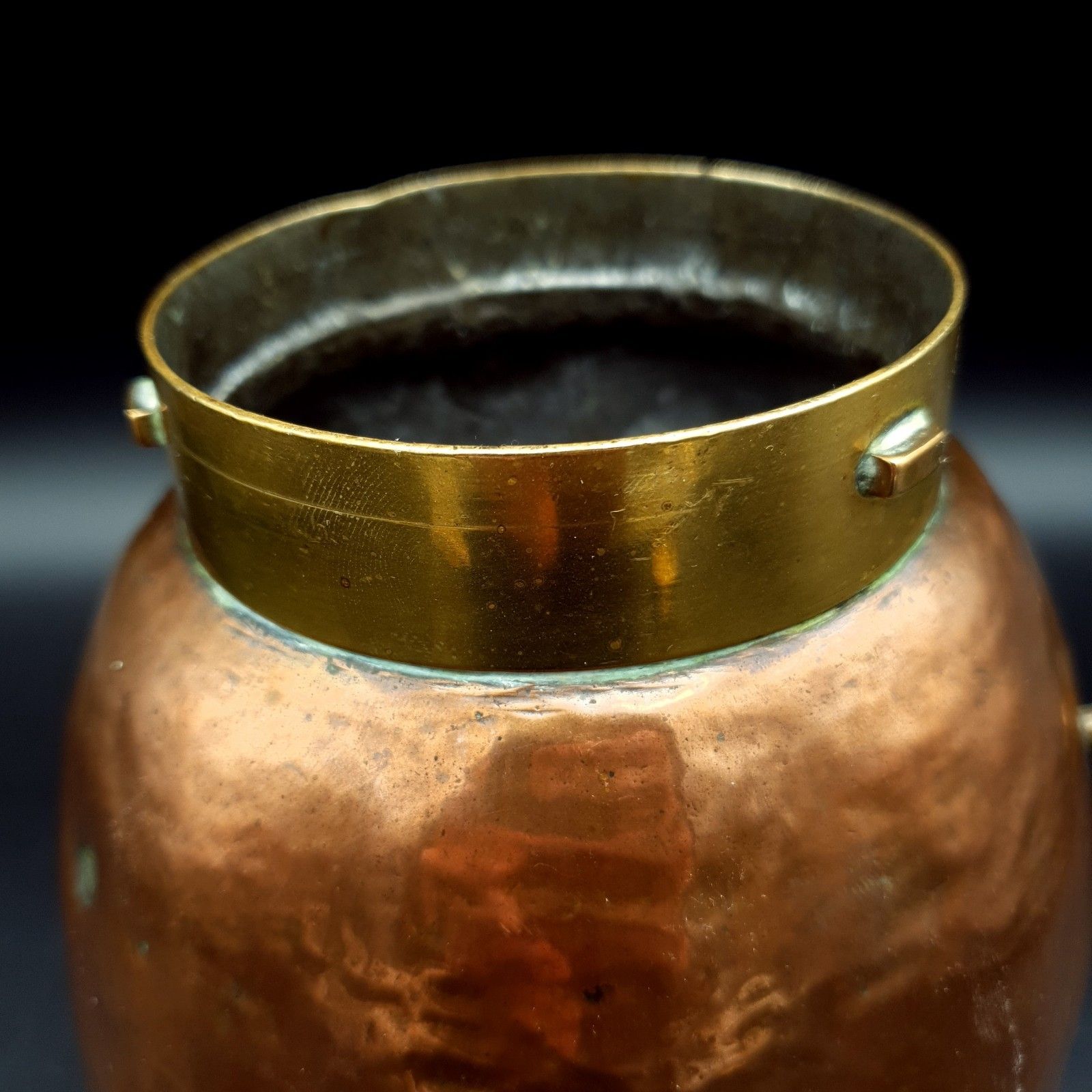 photo furniture Copper & Brass Vessel Small Coal, Kindling Scuttle, Heating Pot 625g Re Use Vtg