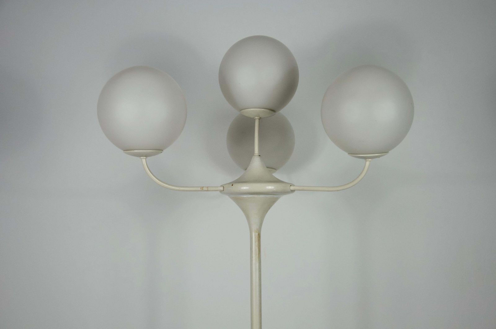 Midcentury White 4 Arm Space Age Floor Lamp By Max Bill For Temde 1960s photo for sale