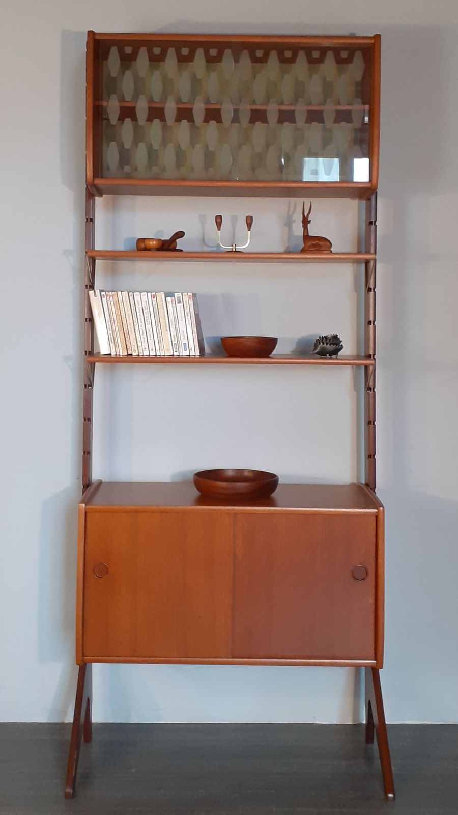 950.0 Ergo Freestanding Unit In Teak,  Scandinavian Mid Century 1960s photo