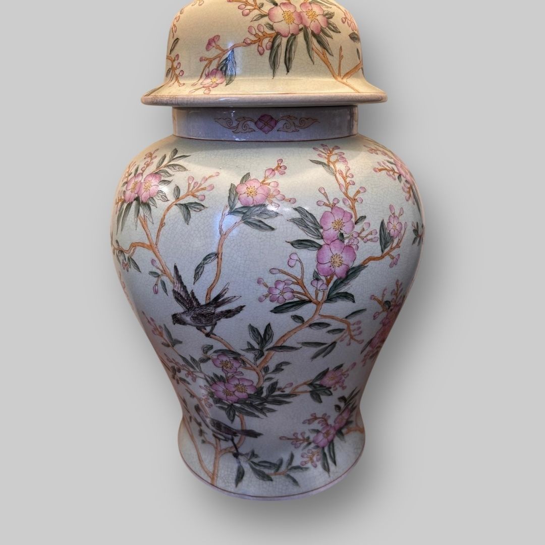 Pair Of India Jane Chinoiserie Table Lamps With Silk Shades photo for sale