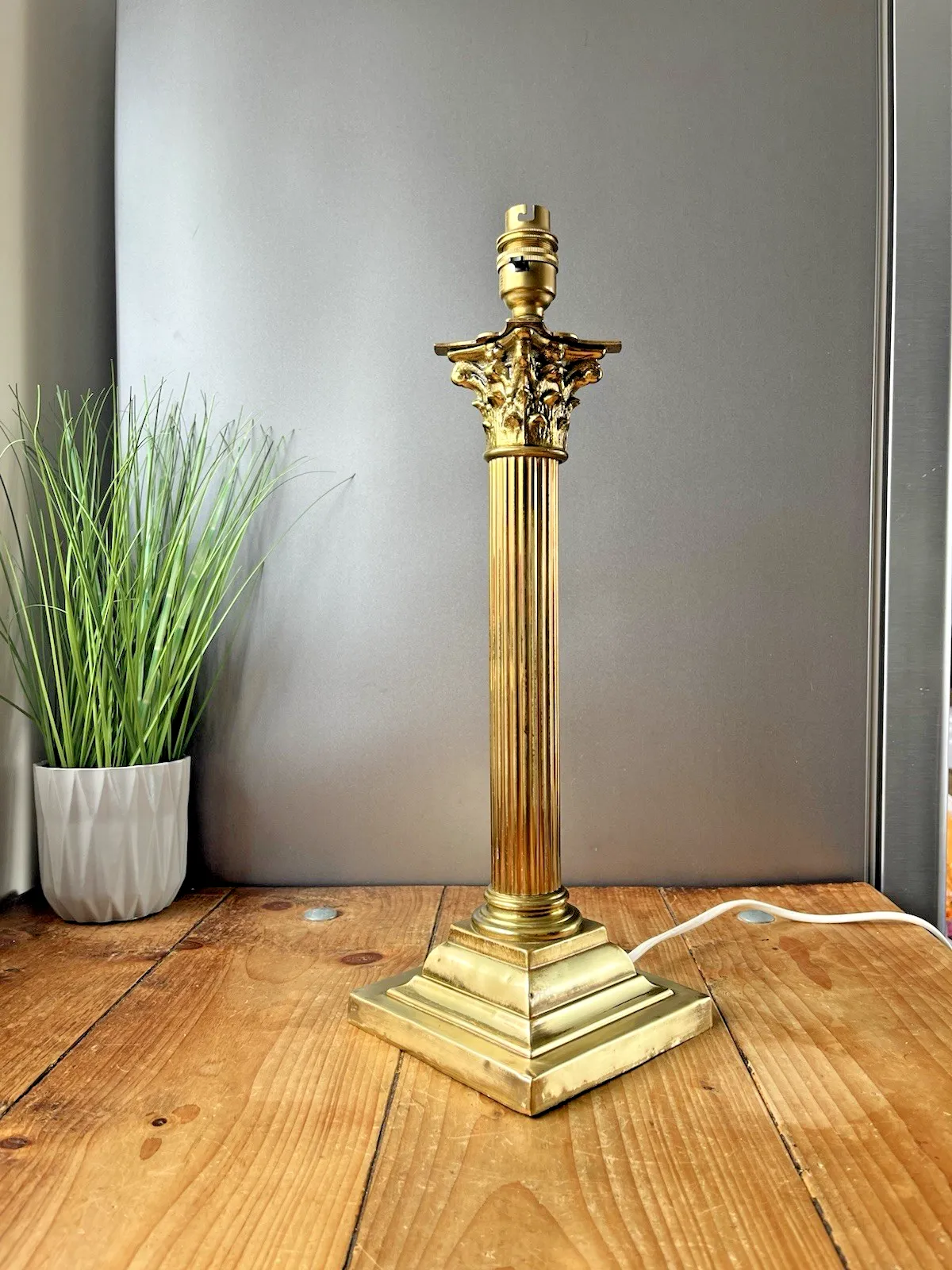Large Antique Art Deco Corinthian Column Table Lamp Acanthus Leaf Country House photo for sale