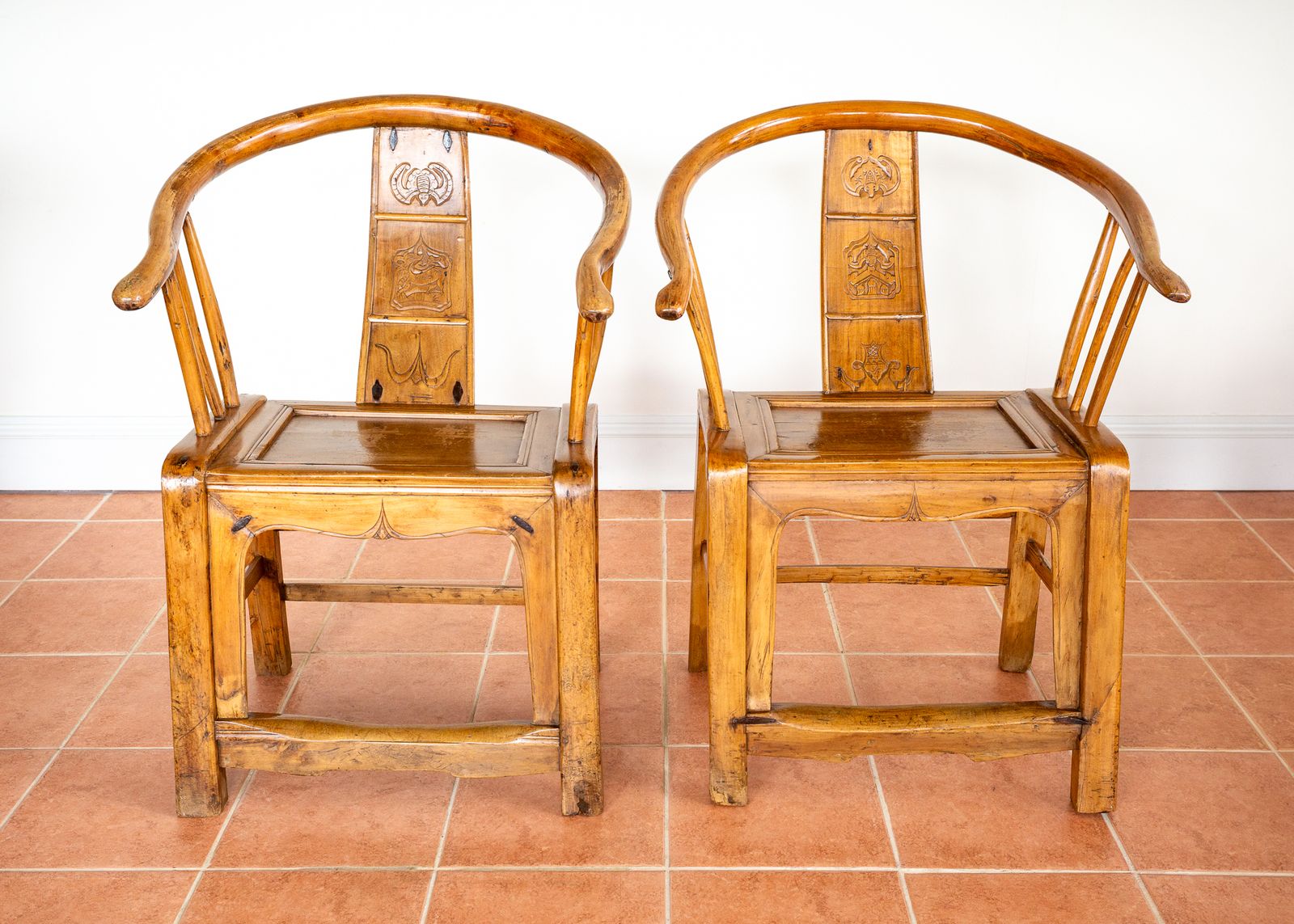 photo for sale Pair Of Blonde Antique Chinese Armchairs Horseshoe Carved Motifs Country Grand Tutor Orienta.L Hall Throne Chairs Bohemian Country House