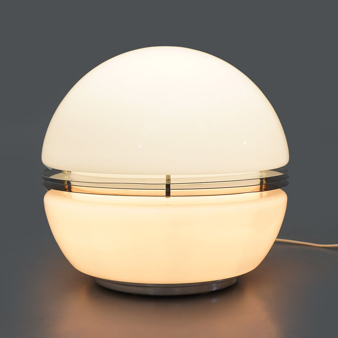 2815.0 White Glass Table Lamp By Enrico Tronconi For Tronconi, 1970s photo