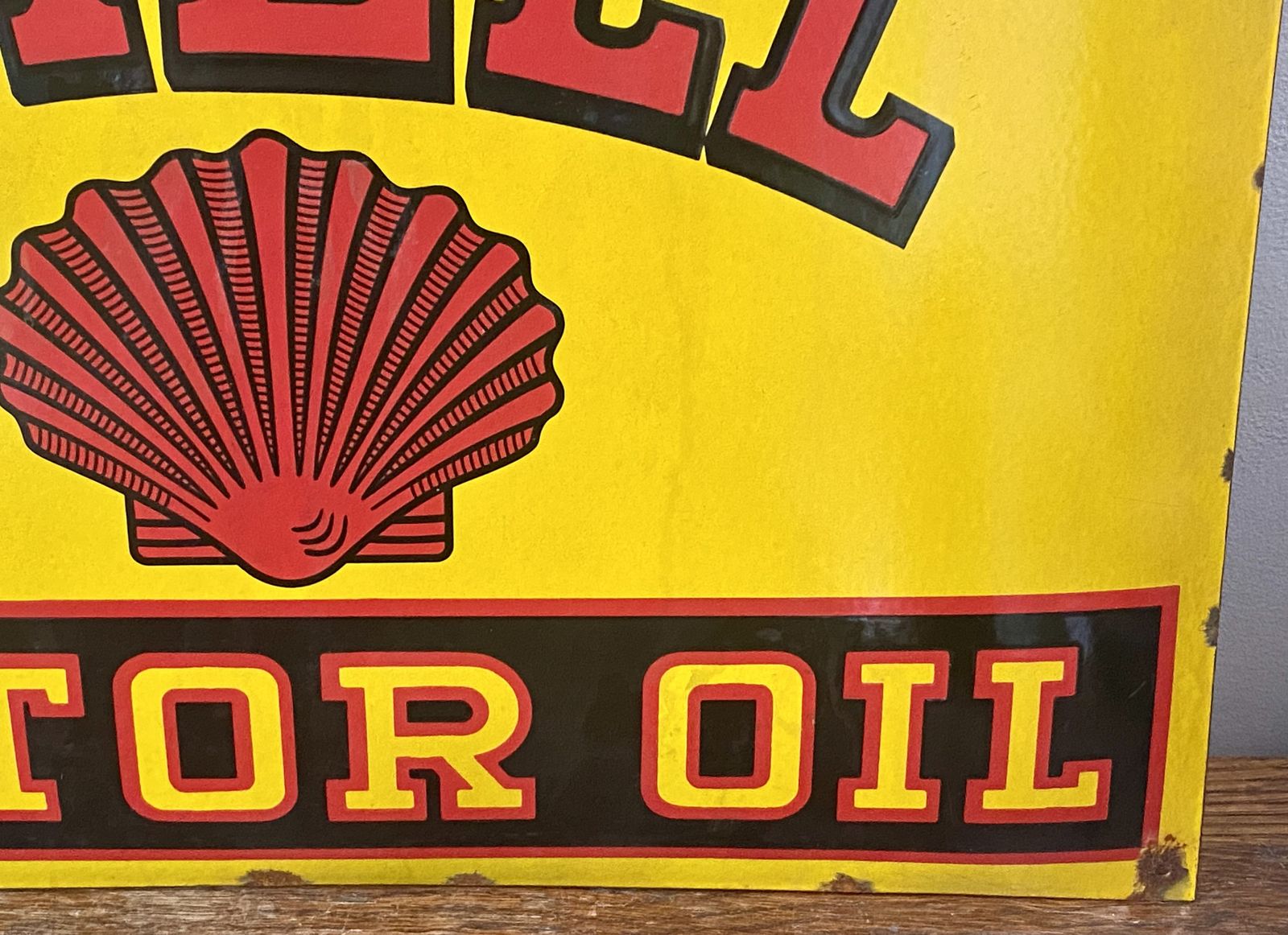 Home Decor Shell Motor Oil Garage Automotive Sign Automobile Gas Petrol Dealer Dealership Advertising Service Station Old Stickman Clam Petrol Can Jug Bp Essso photo