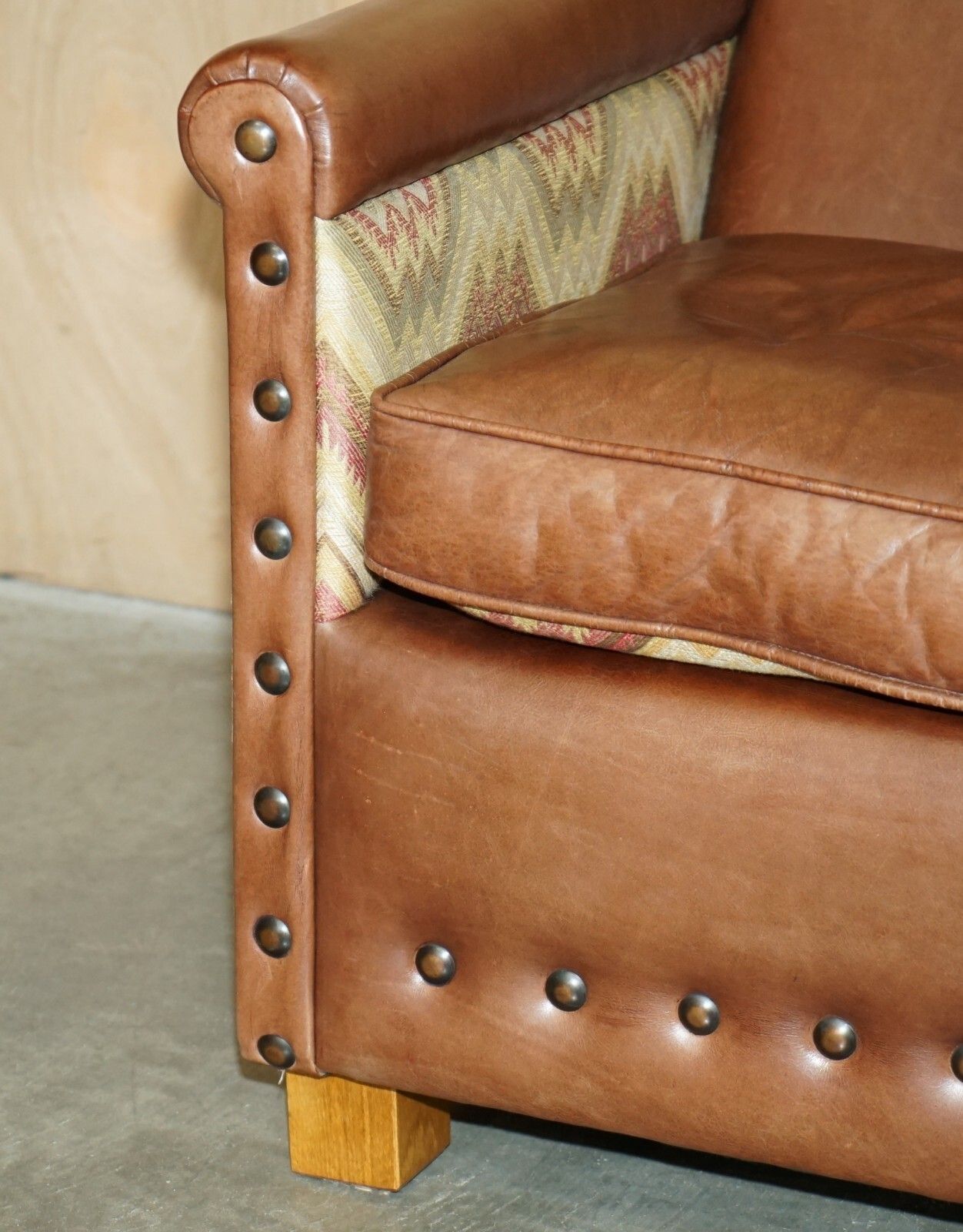 2500.0 Pair Of Andrew Martin Marlborough Brown Leather Reversible Kilim Armchairs photo