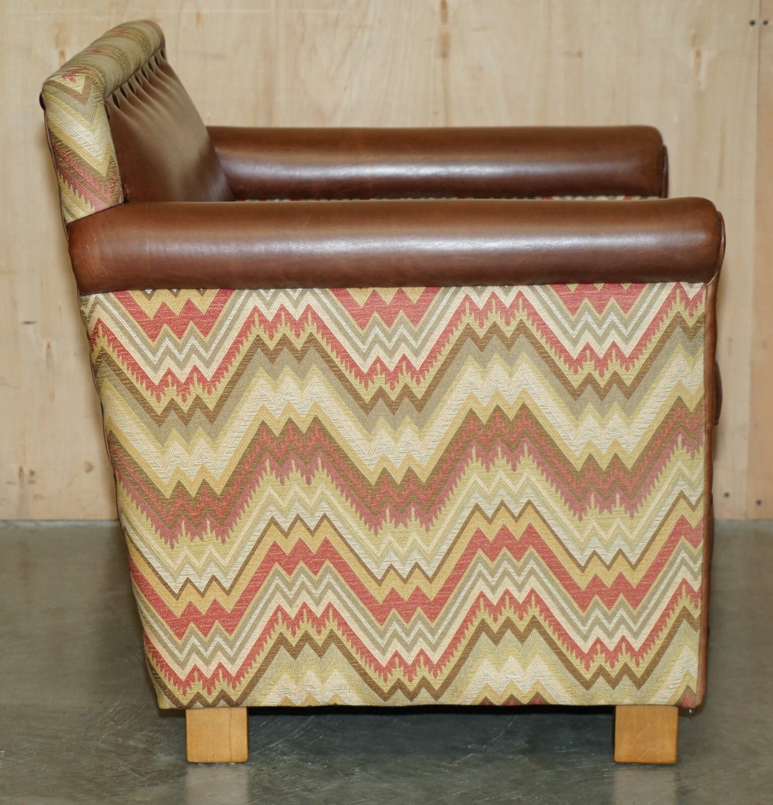 photo vinterior Pair Of Andrew Martin Marlborough Brown Leather Reversible Kilim Armchairs