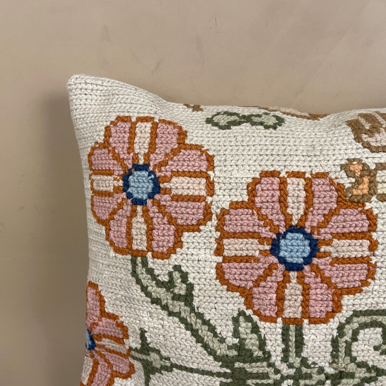 Moroccan Carpet Cushion Antique Kilim Pillow Feather Handmade 48x38cm Floral Feather Filled Handwoven Beige Traditional Rectangle Vintage photo furniture