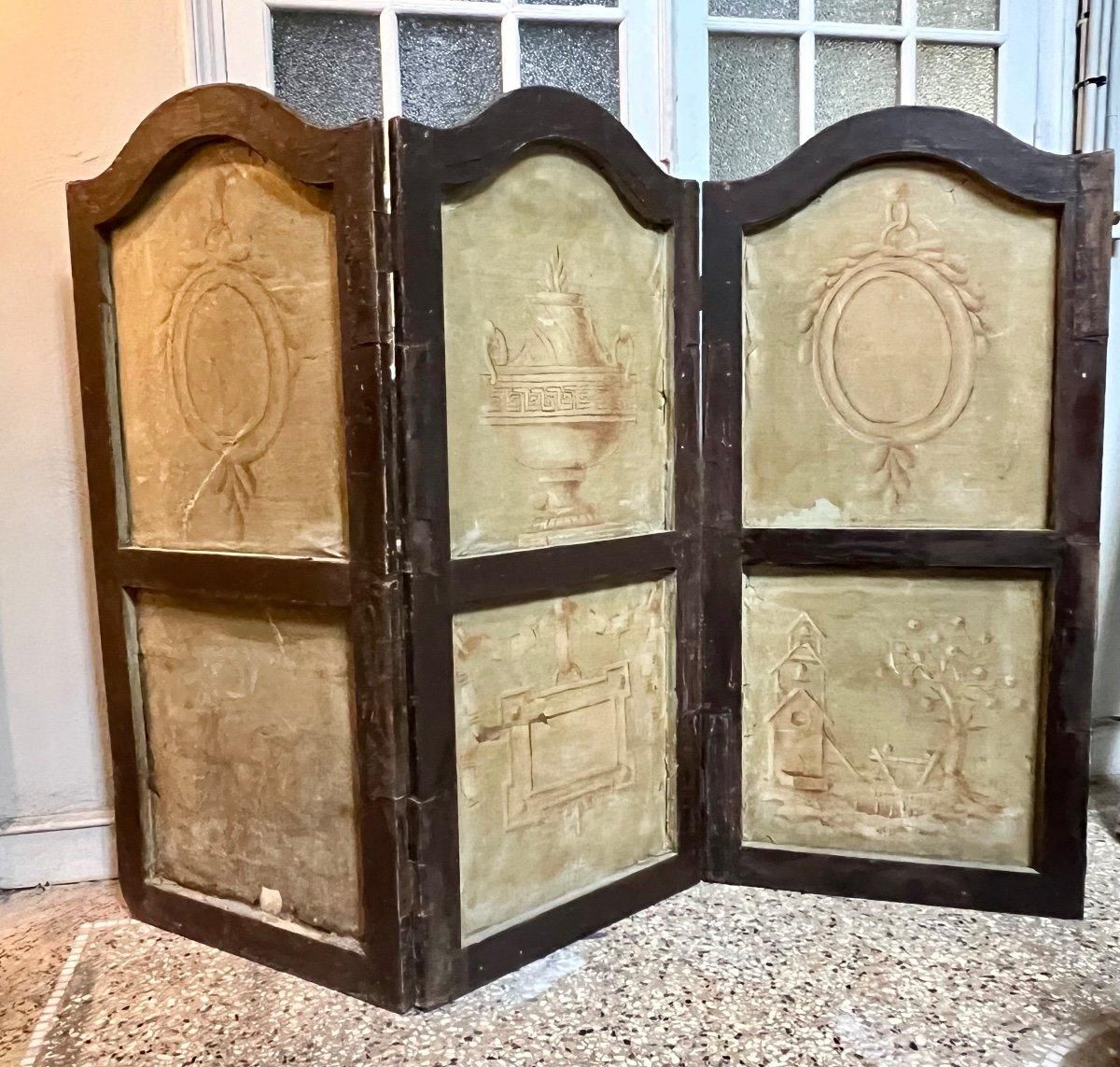2142.0 18th Century French Antique Paravent Screen With Three Leaves photo