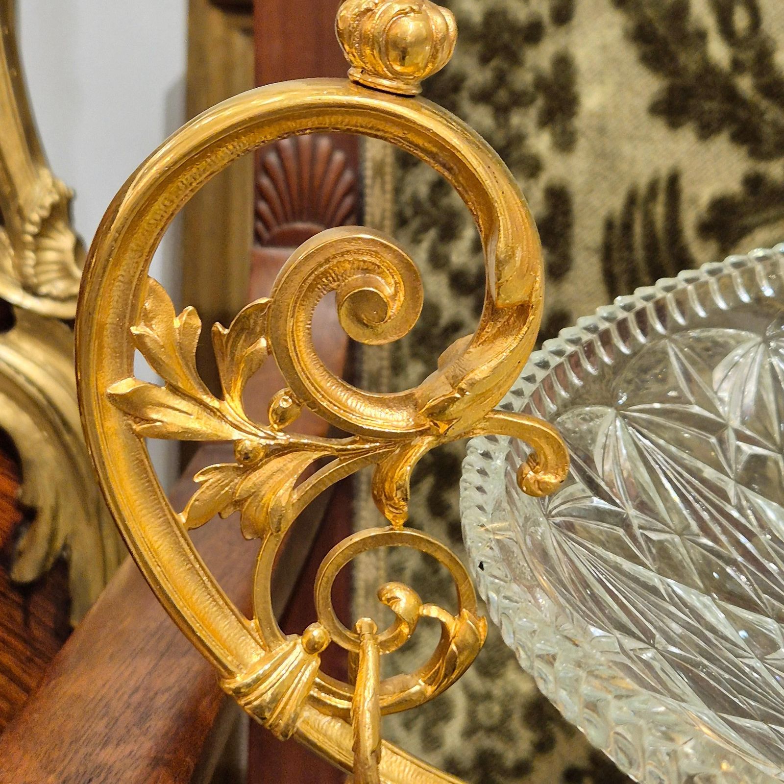 Home Decor Baccarat Cut Crystal Centerpiece Mounted On Chiseled Gilt Bronze, 19th Century photo