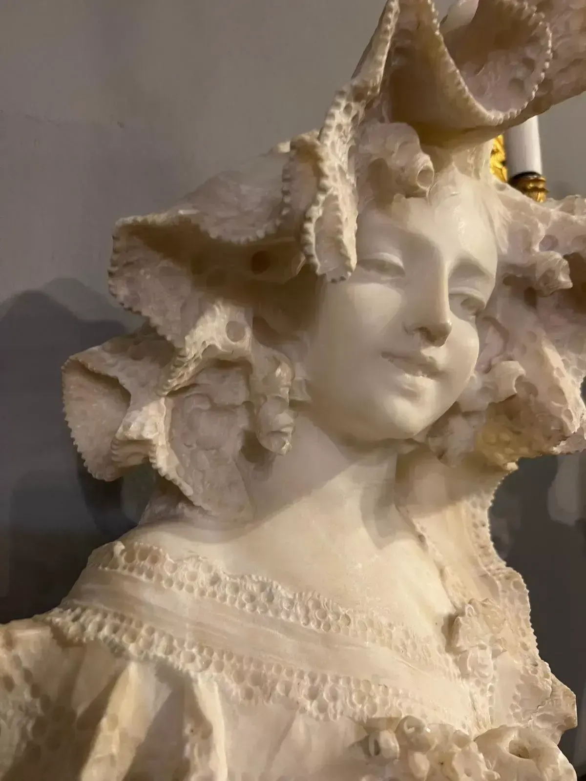 photo for sale 19th Century Bust Of A Young Lady In White Marble By Flli Romanelli