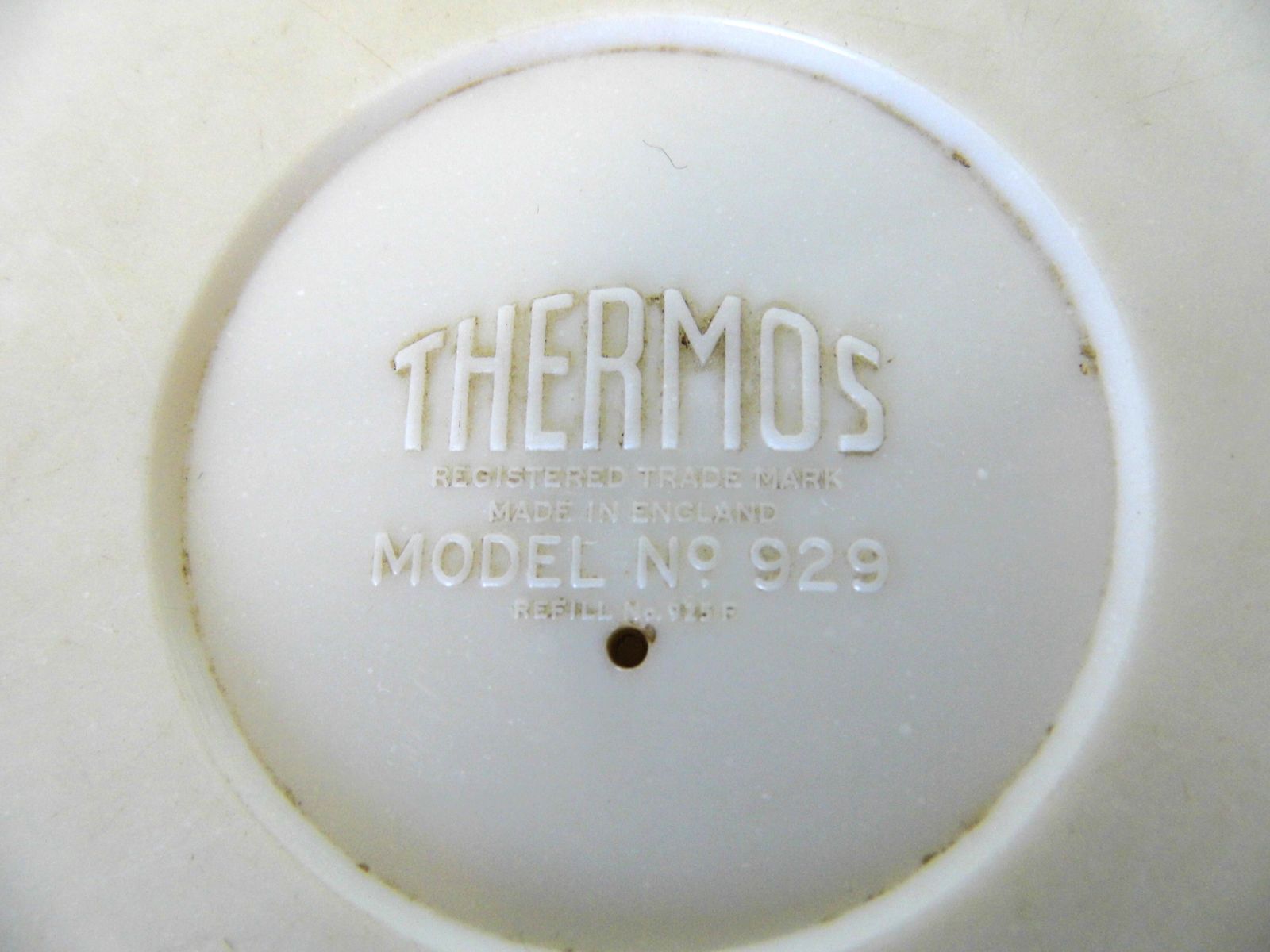 Vintage Art Deco Bakelite Thermos White And Red Bar Ice Bucket Cocktails Ice photo buy