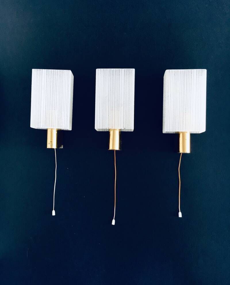 Midcentury Design Brass & Glass Sconce Wall Lamp Set, France 1960's photo vinterior