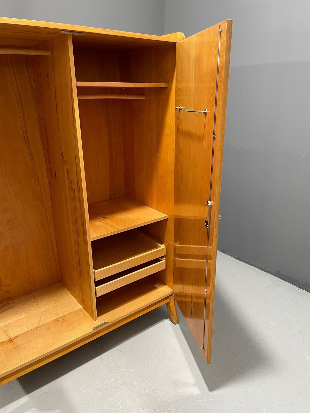 photo vinterior Your20th Midcentury High Gloss Wardrobe By Tatra Nábytok, 1930s–1960s Rs. 42,800.00