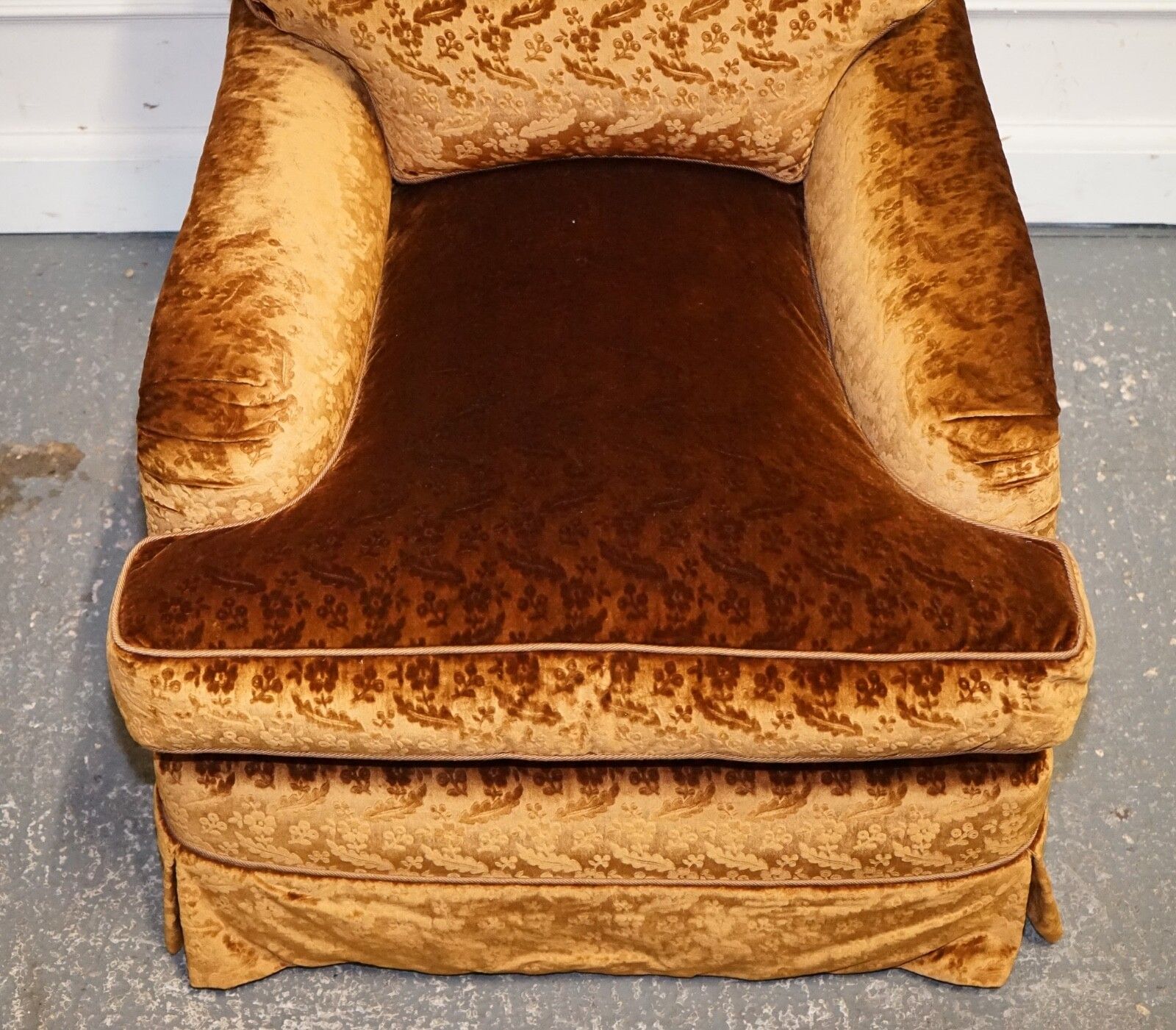 photo buy Vintage Pair Custom Made Brown Gold Velvet Connaught Armchairs By Dudgeon London