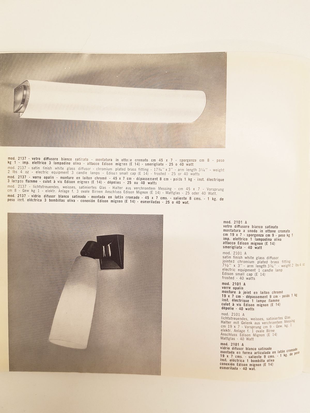Sandblasted Glass & Chrome Plated Metal 1960s 2137 Wall Lamp By Fontana Arte