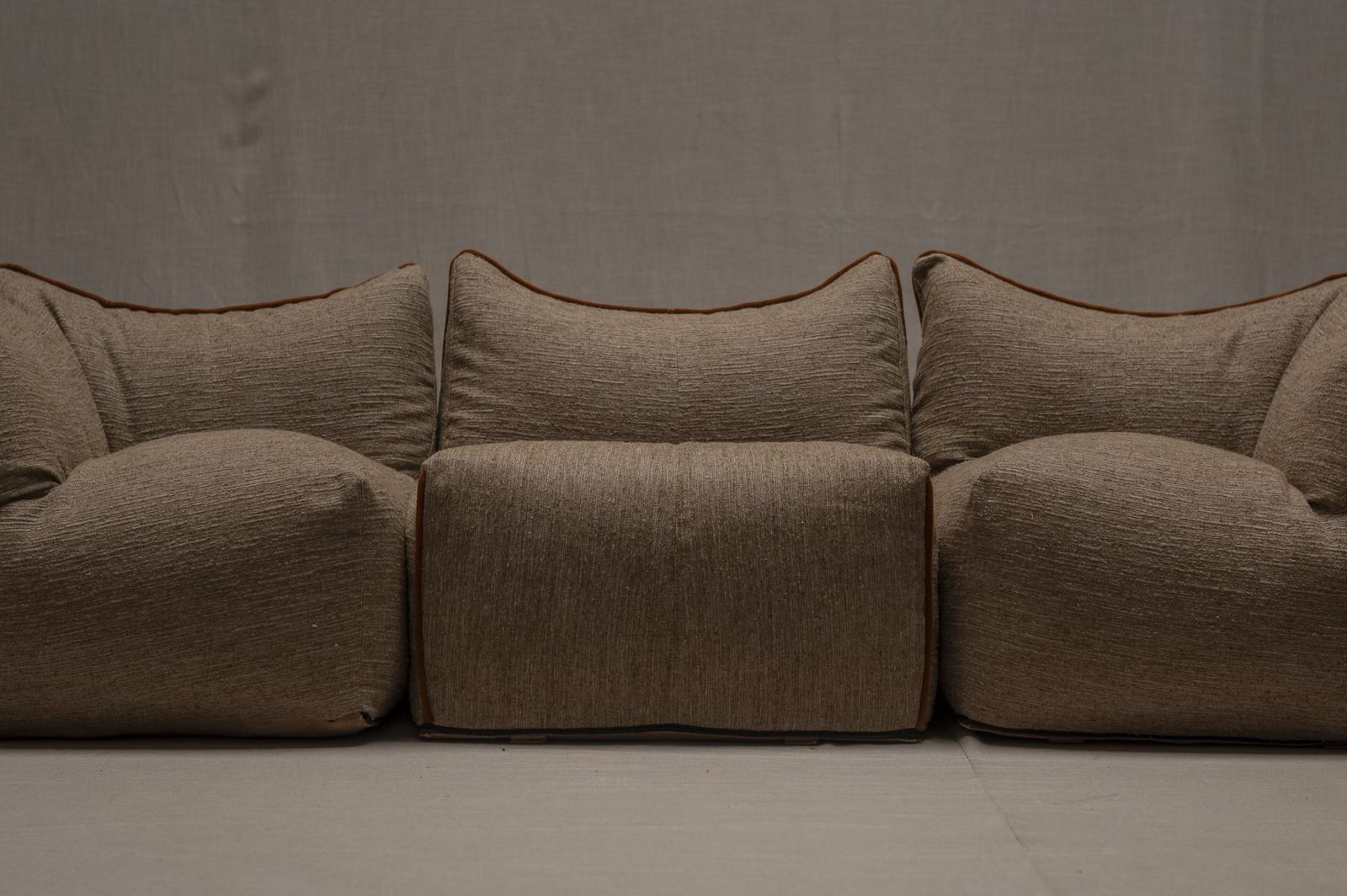 'Le Bambole’ Modular Sofa Seating Group, Mario Bellini For B&B photo vintage