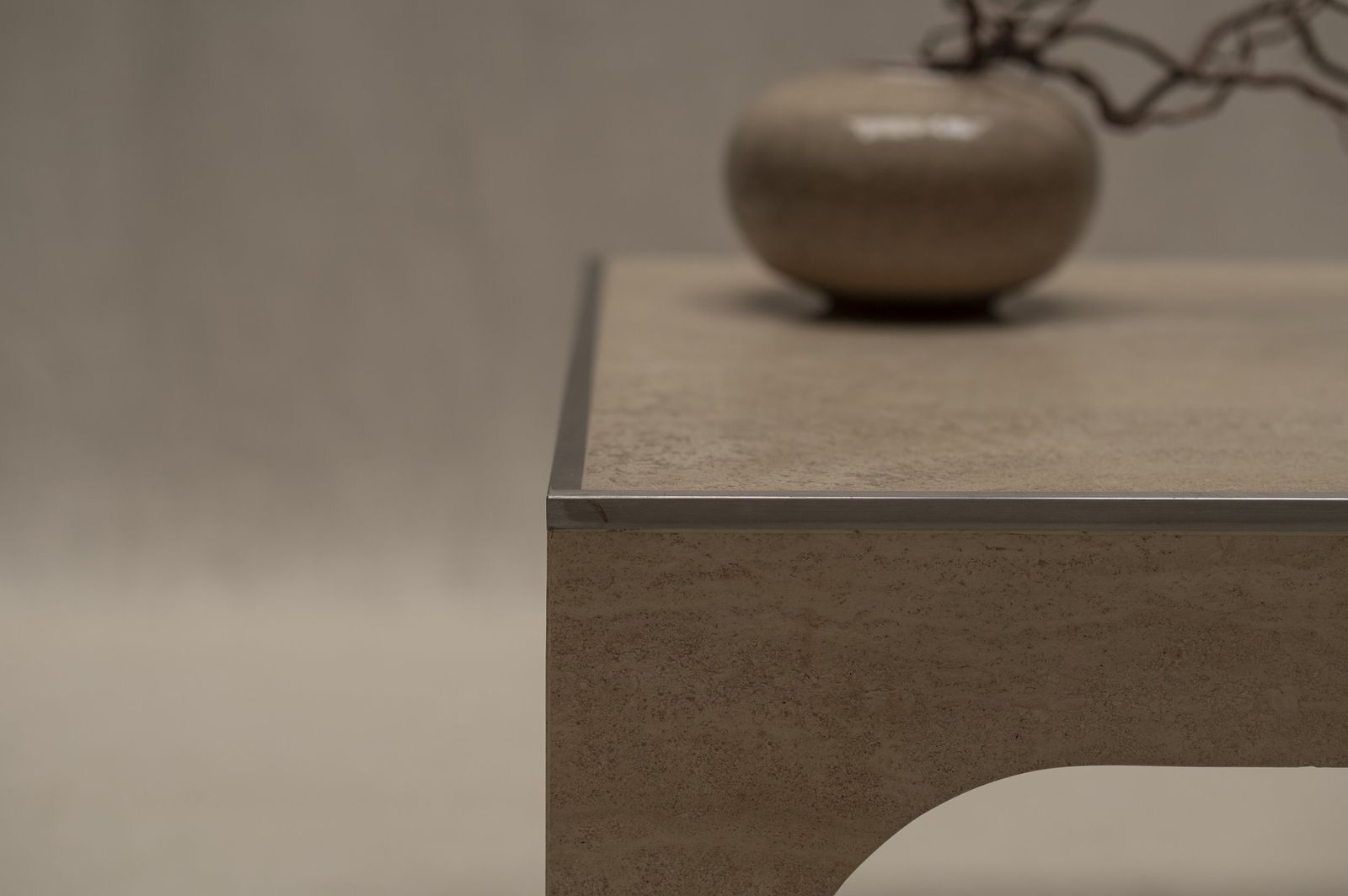 photo vinterior Architectural Set Of Travertine Coffee Tables, After Willy Ballez