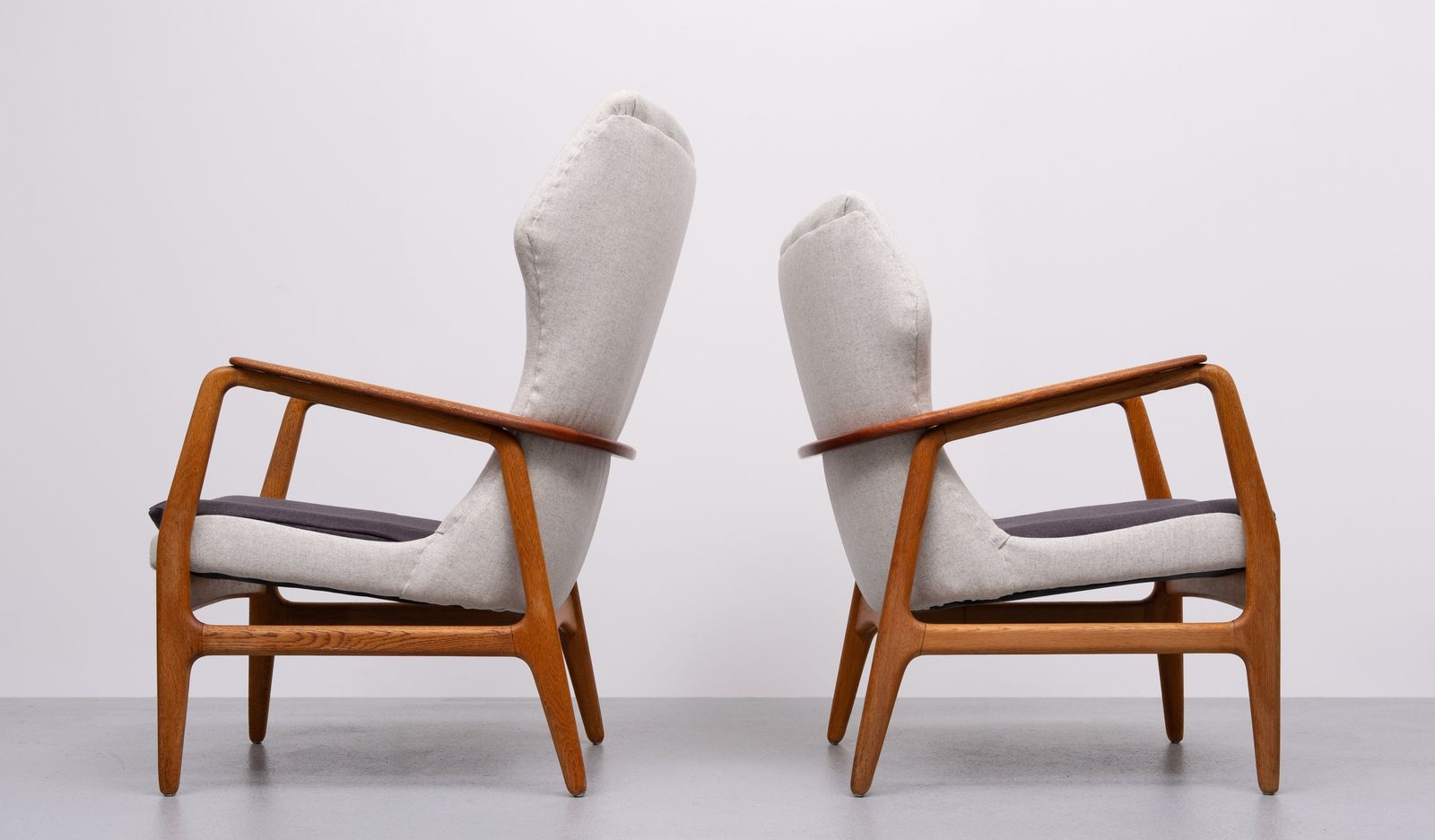Aksel Bender Madsen Karen Pair Wingback Chairs Bovenkamp Holland 1960 photo vinterior