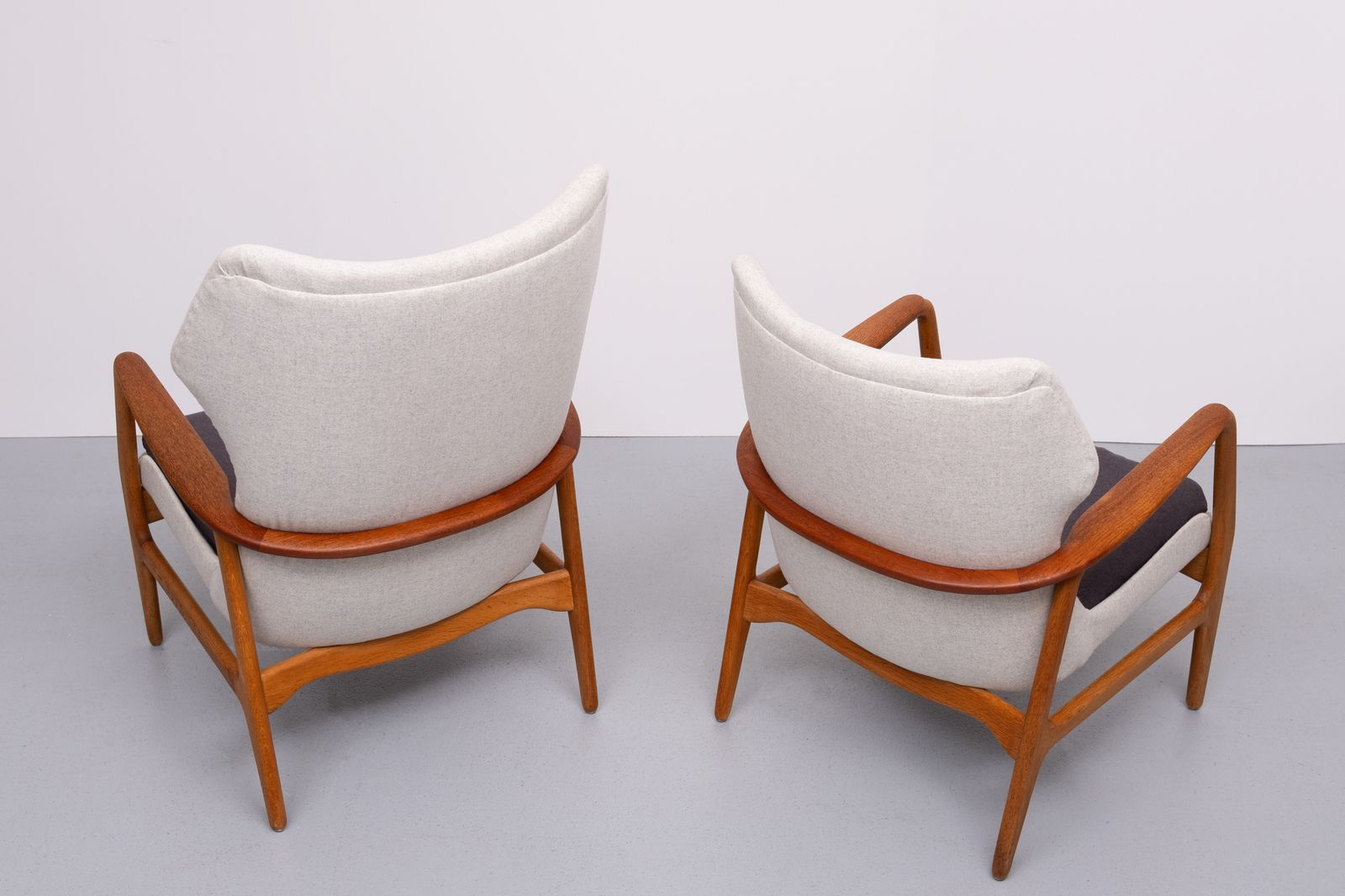 Aksel Bender Madsen Karen Pair Wingback Chairs Bovenkamp Holland 1960 photo vintage