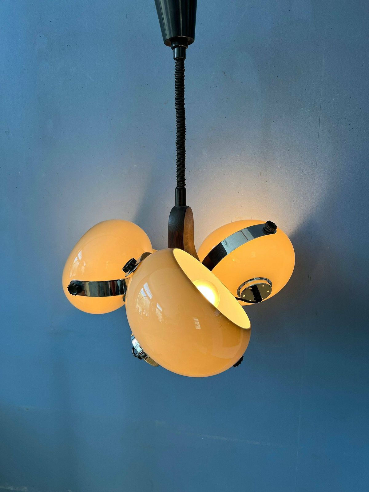 Dijkstra Space Triple Mushroom Pendant Lamp photo Verlichting